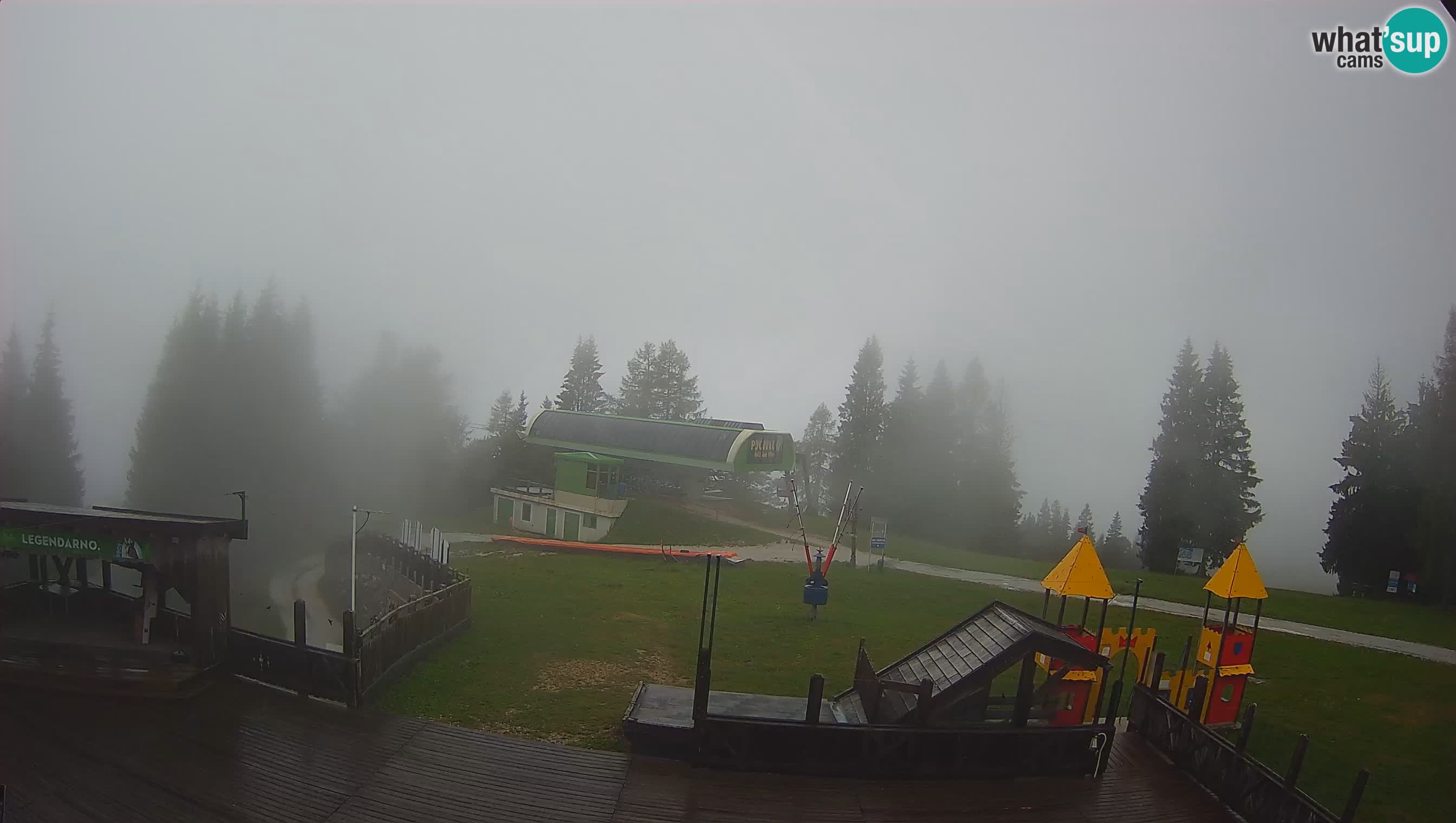 Webcam de la station de ski des Alpes slovènes à Cerkno Počivalo