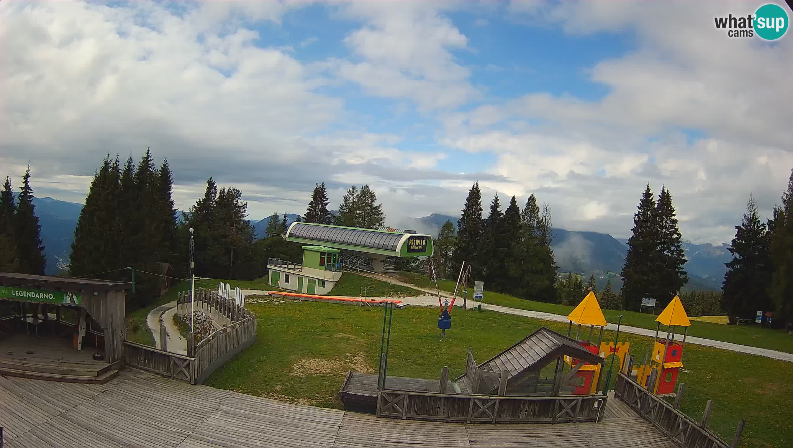 Cámara web Počivalo – Alpska Perla | Vista en vivo desde la estación de esquí Cerkno