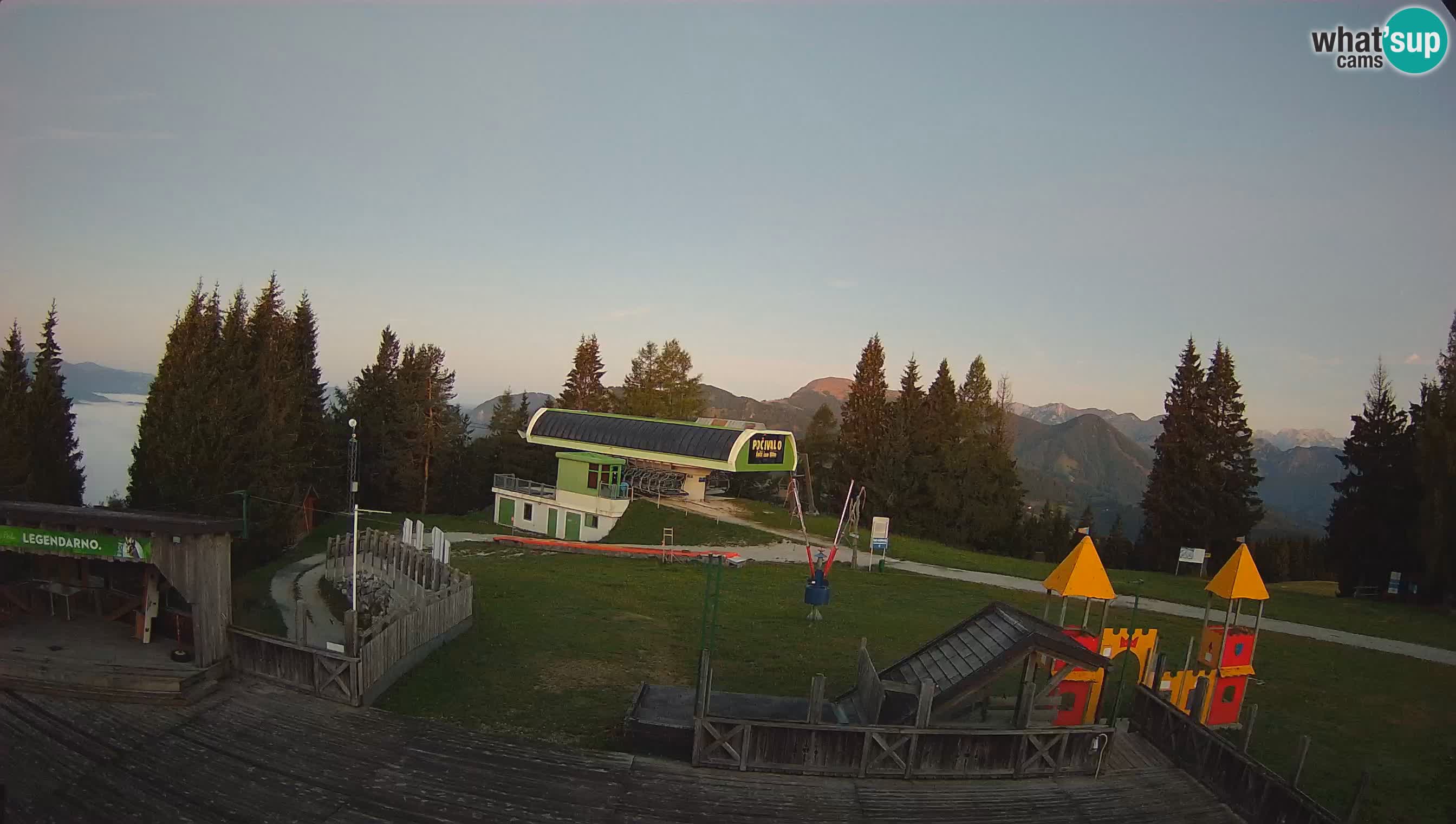 Webcam Počivalo – Alpska Perla | Vista live dalla stazione sciistica di Cerkno