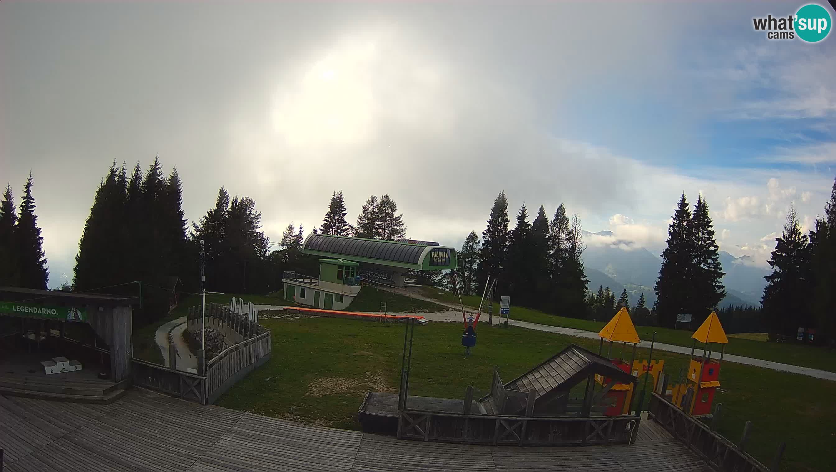 Web kamera Počivalo – Alpska Perla | Pogled uživo sa skijališta Cerkno