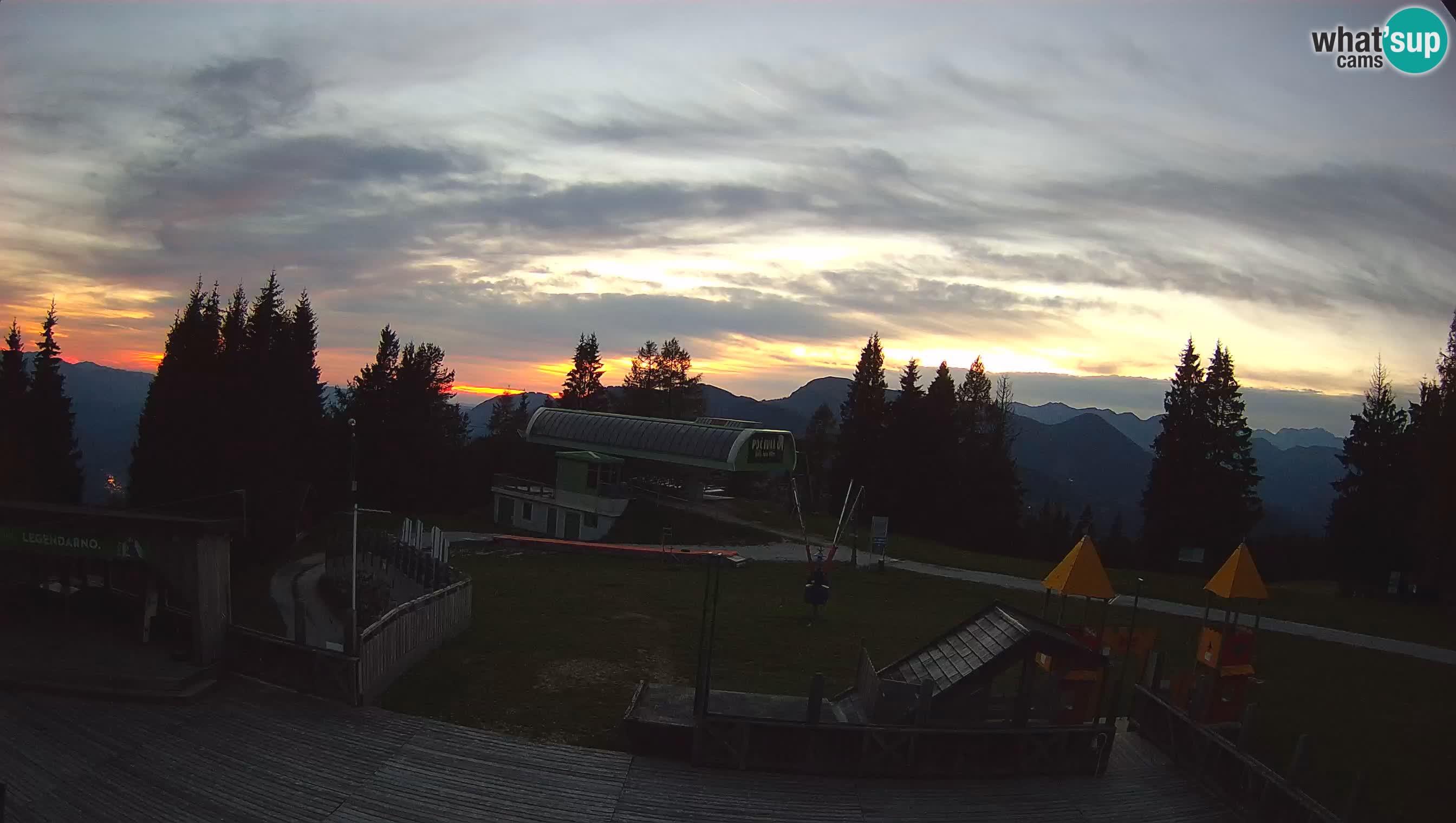Webcam de la station de ski des Alpes slovènes à Cerkno Počivalo