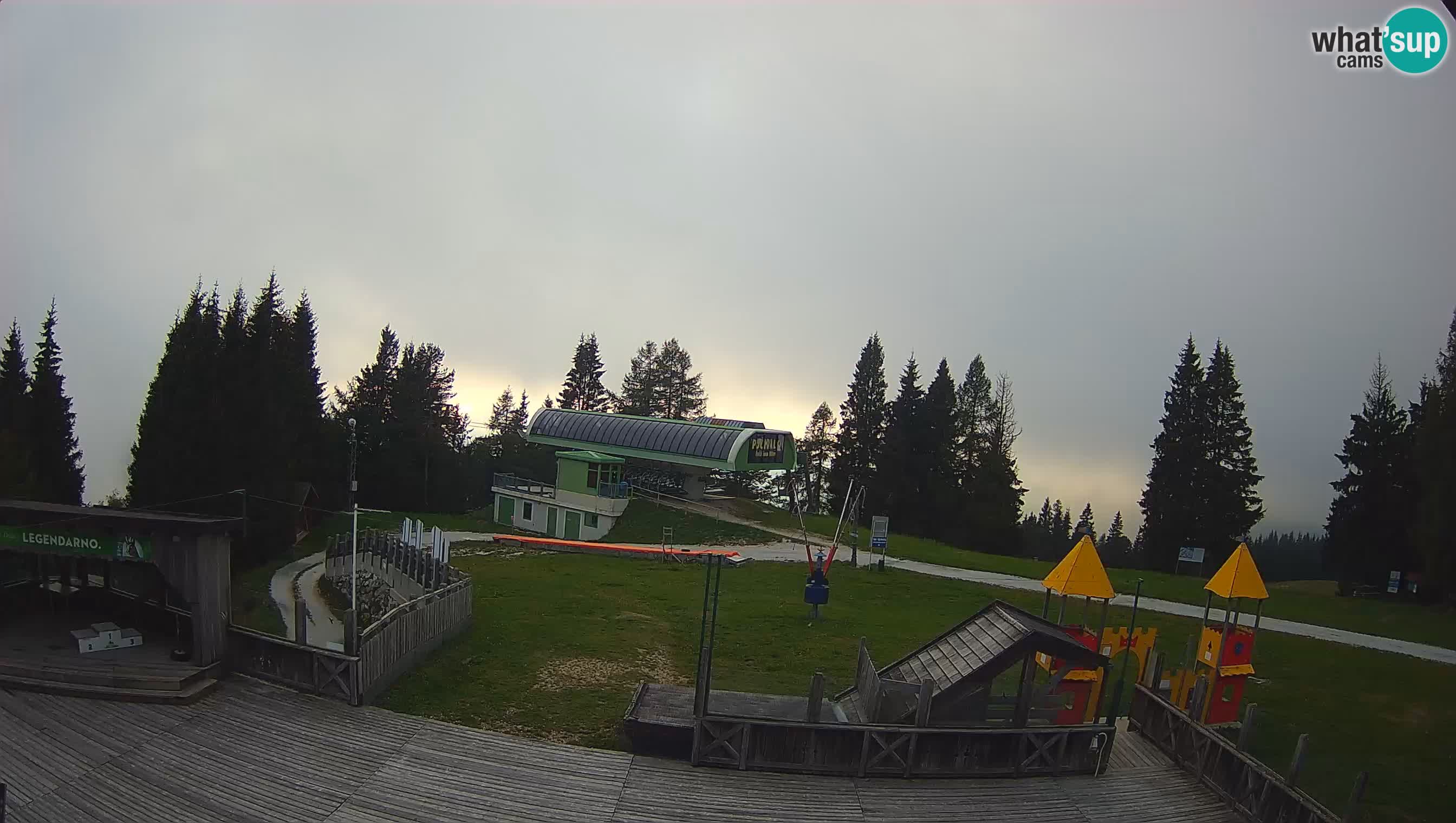 Webcam de la station de ski des Alpes slovènes à Cerkno Počivalo