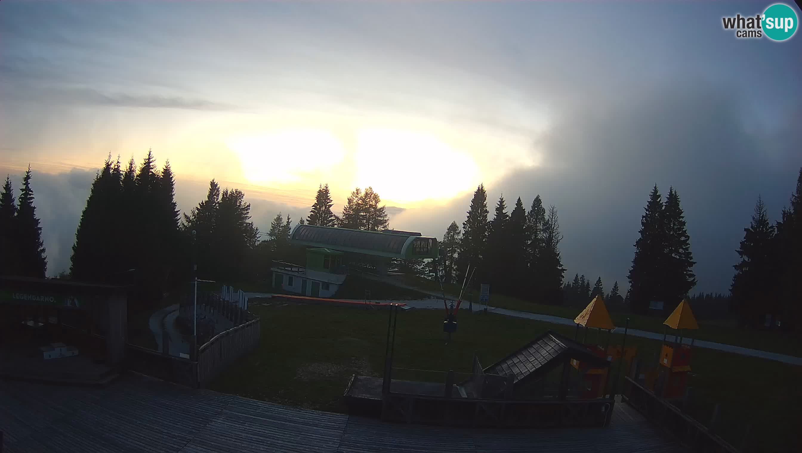 Webcam Počivalo – Alpska Perla | Live View from Cerkno Ski Resort