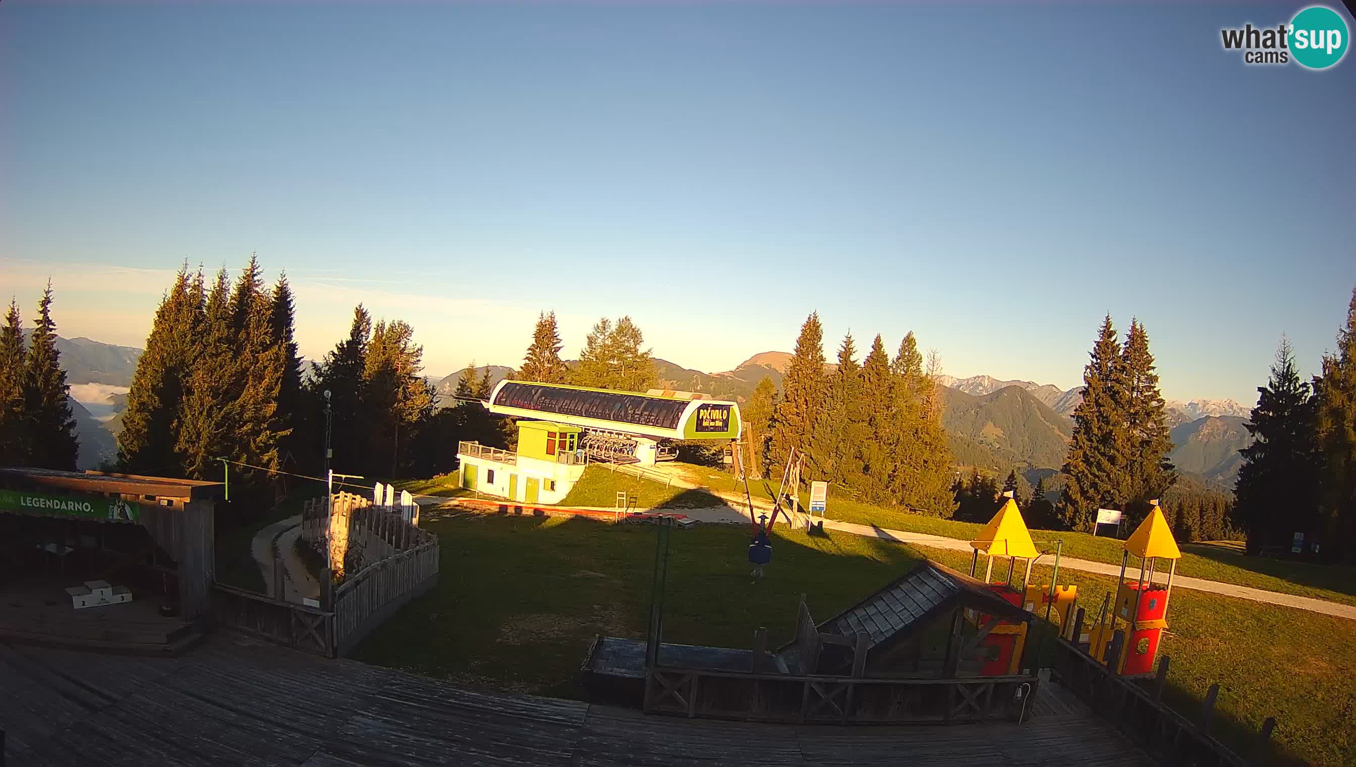 Webcam Počivalo – Alpska Perla | Vista live dalla stazione sciistica di Cerkno