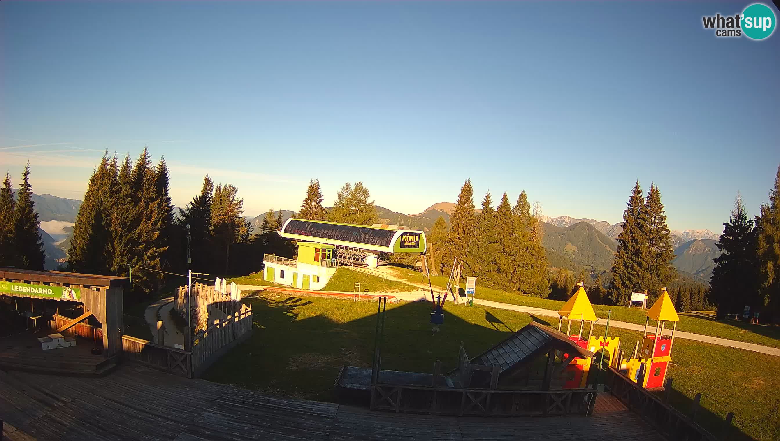 Webcam Počivalo – Alpska Perla | Vista live dalla stazione sciistica di Cerkno