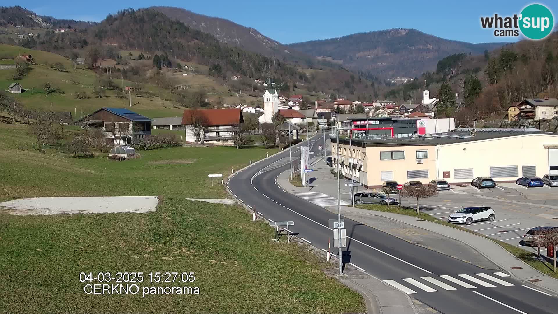 Webcam en direct – Entrée de la ville de Cerkno