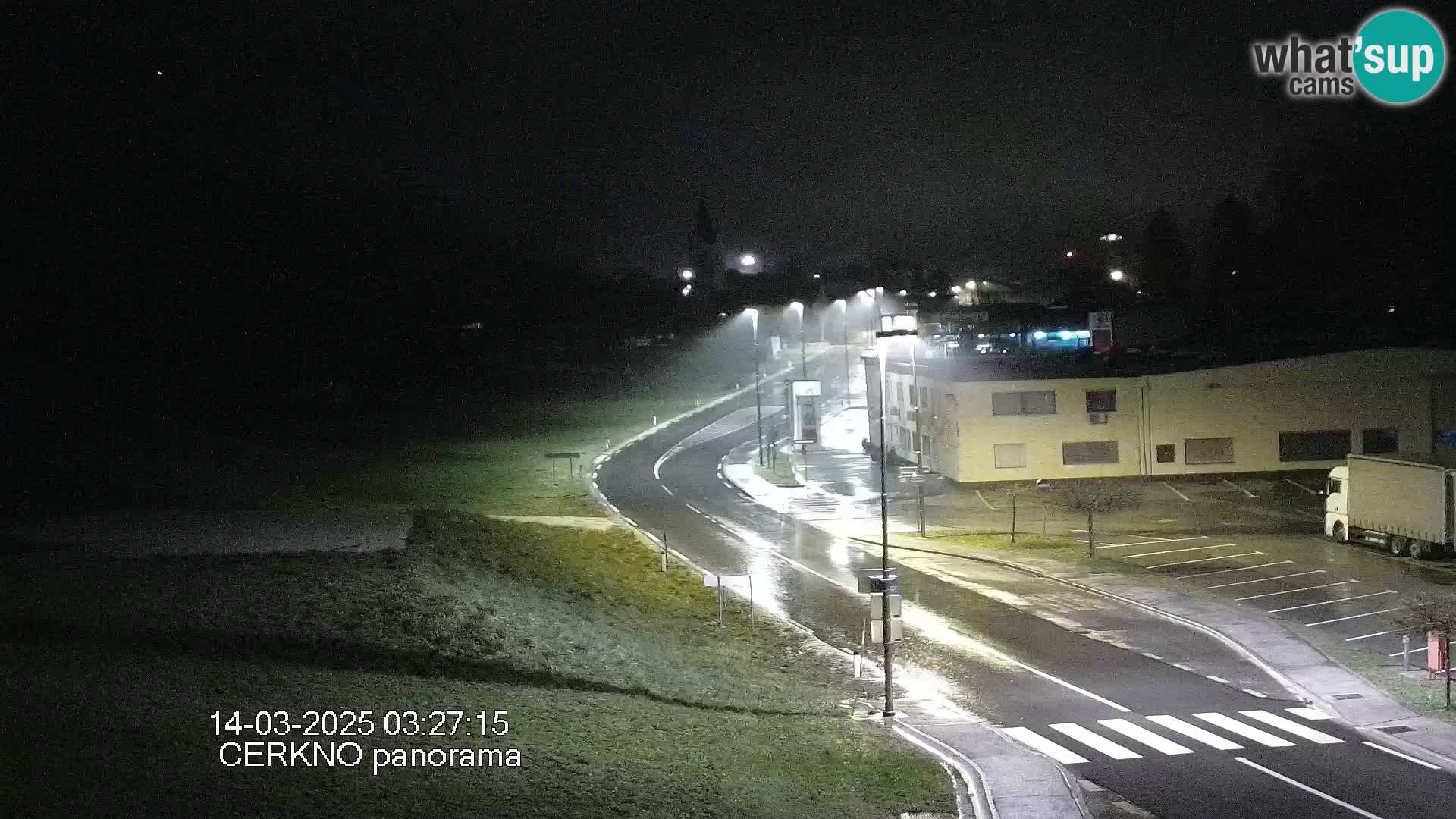 Webcam en direct – Entrée de la ville de Cerkno