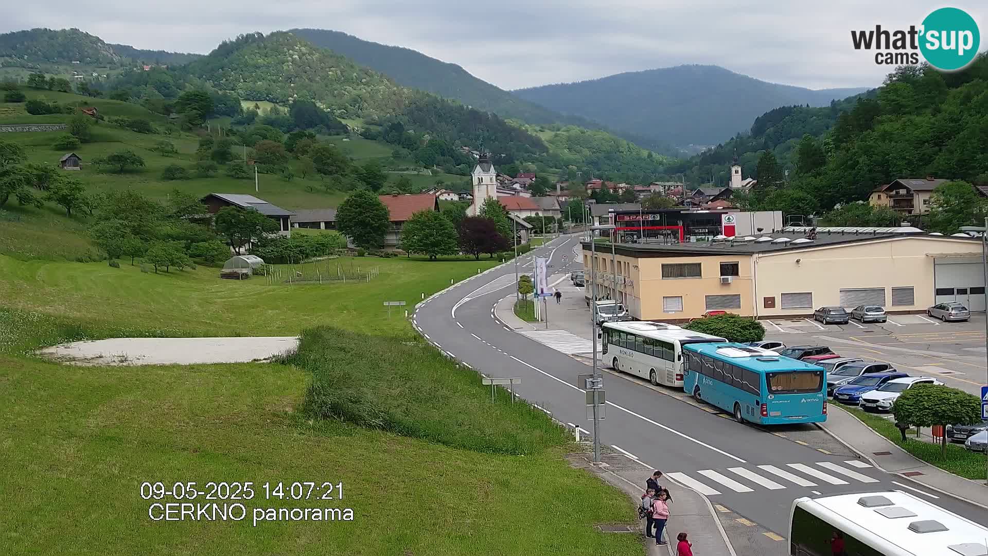 Webcam en direct – Entrée de la ville de Cerkno