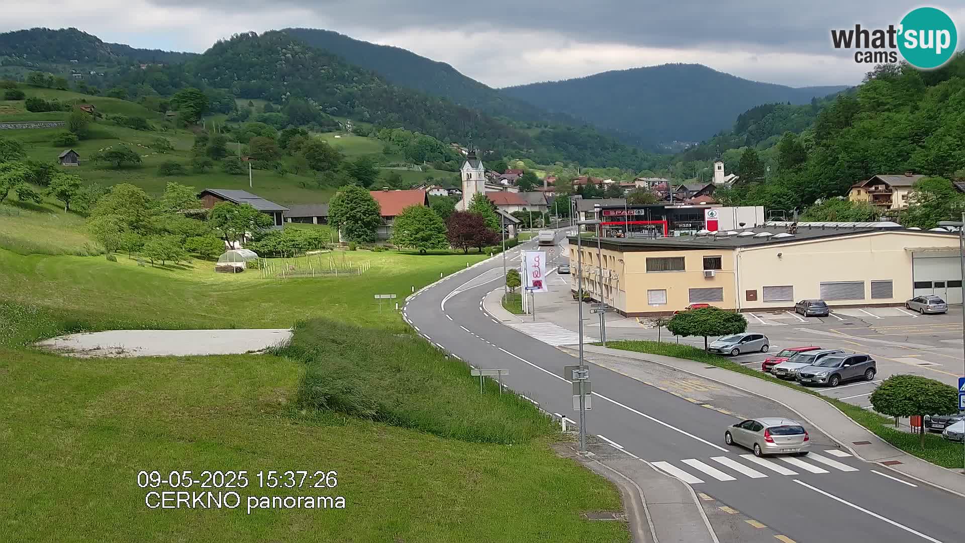 Webcam en direct – Entrée de la ville de Cerkno