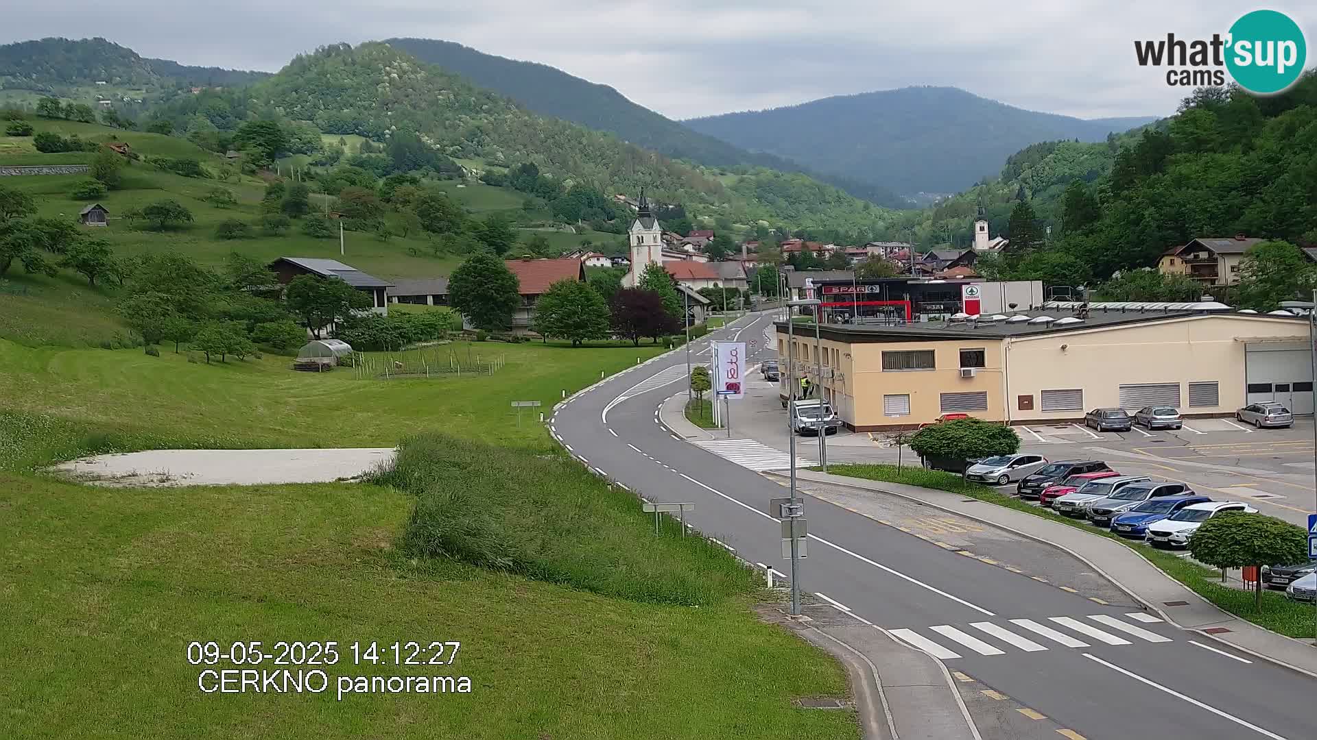 Webcam en direct – Entrée de la ville de Cerkno