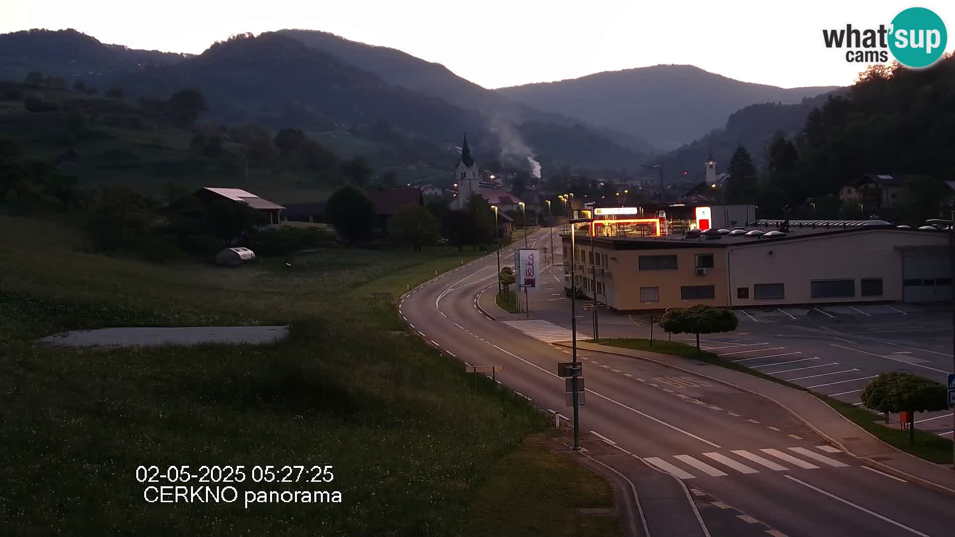 Webcam en direct – Entrée de la ville de Cerkno