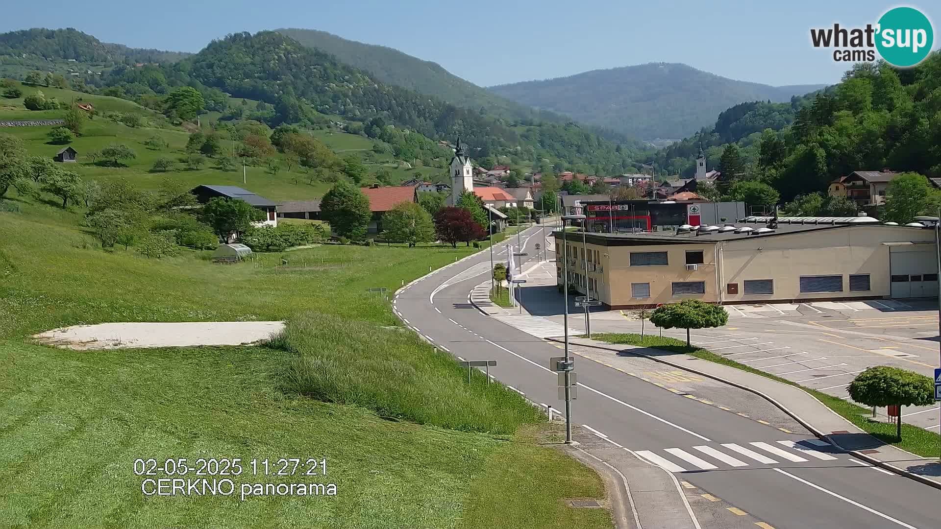 Webcam en direct – Entrée de la ville de Cerkno