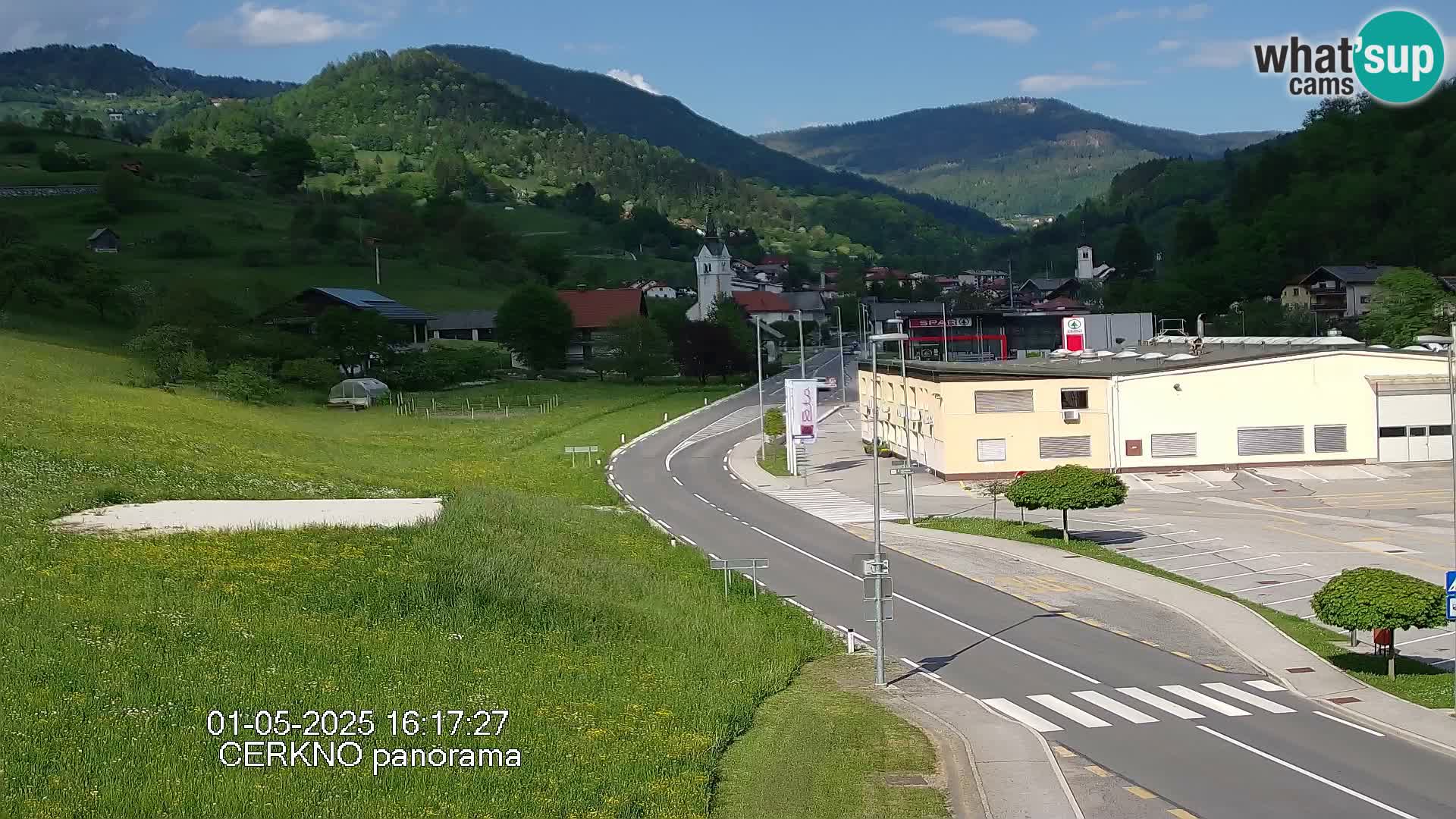 Cerkno entrada a la ciudad Webcam en vivo