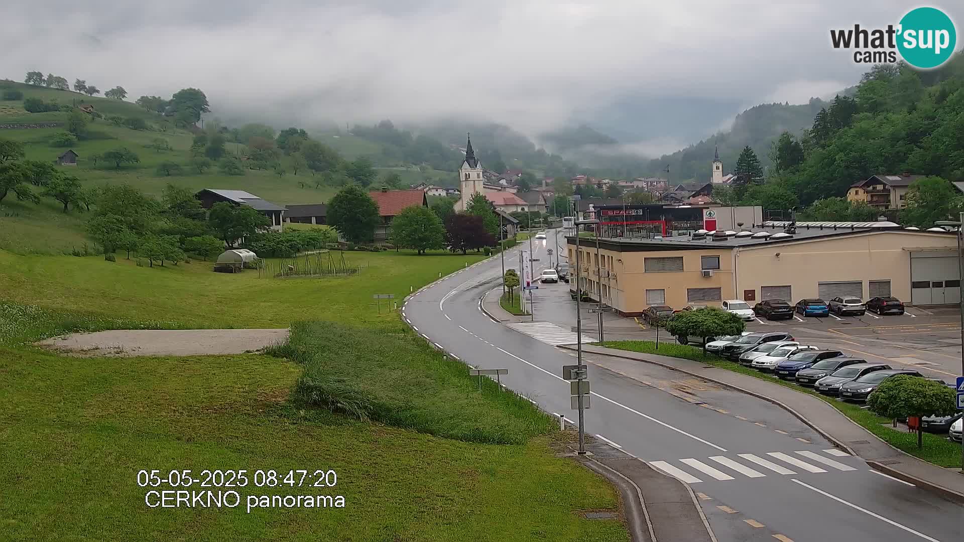 Webcam en direct – Entrée de la ville de Cerkno