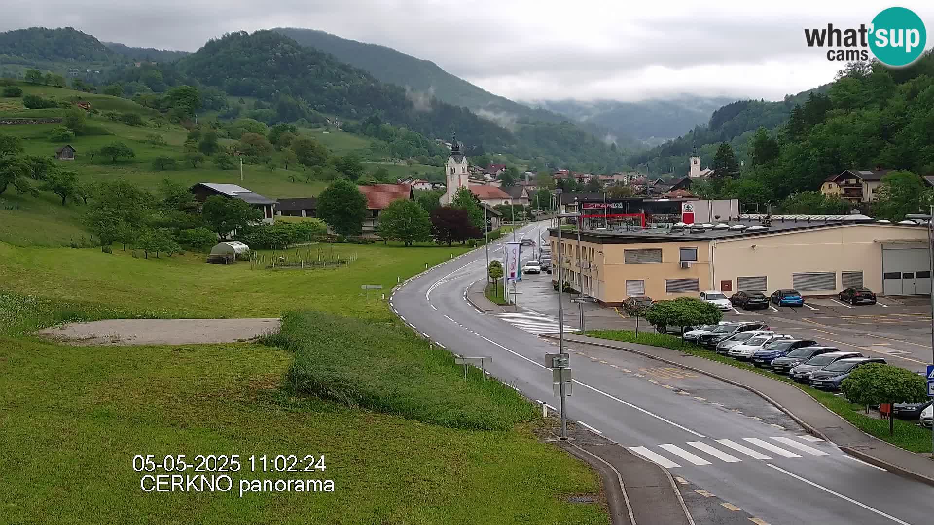 Webcam en direct – Entrée de la ville de Cerkno