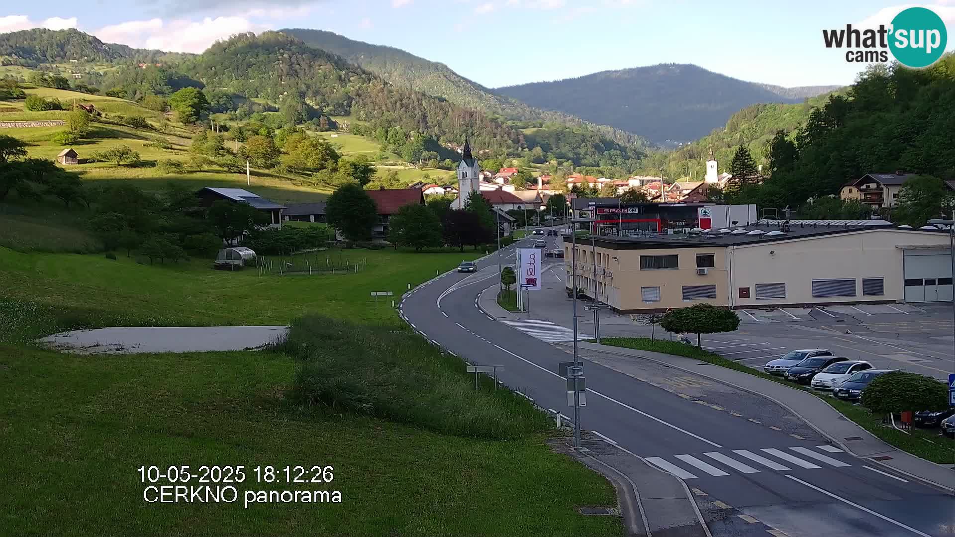 Webcam en direct – Entrée de la ville de Cerkno