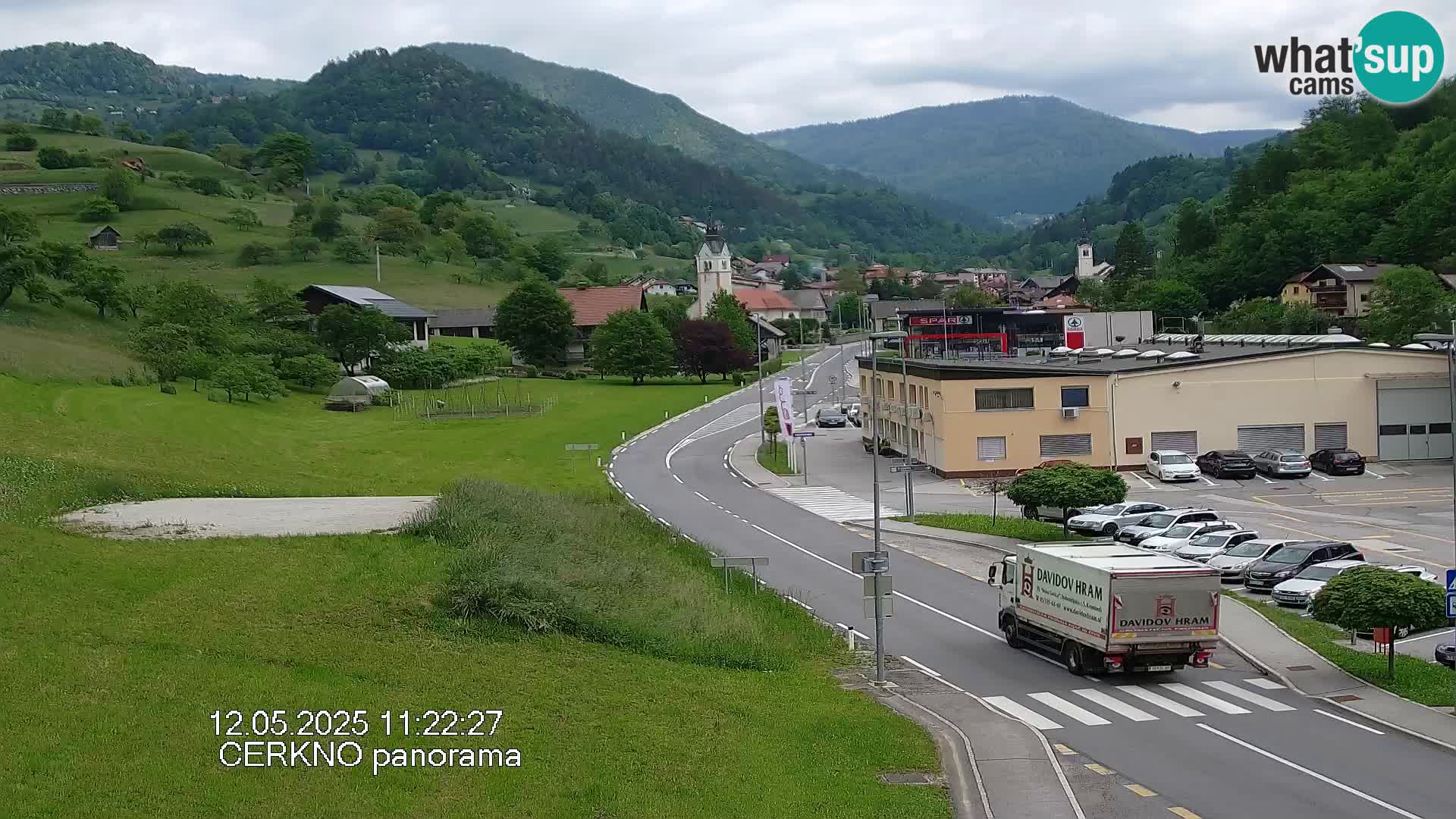 Cerkno entrada a la ciudad Webcam en vivo