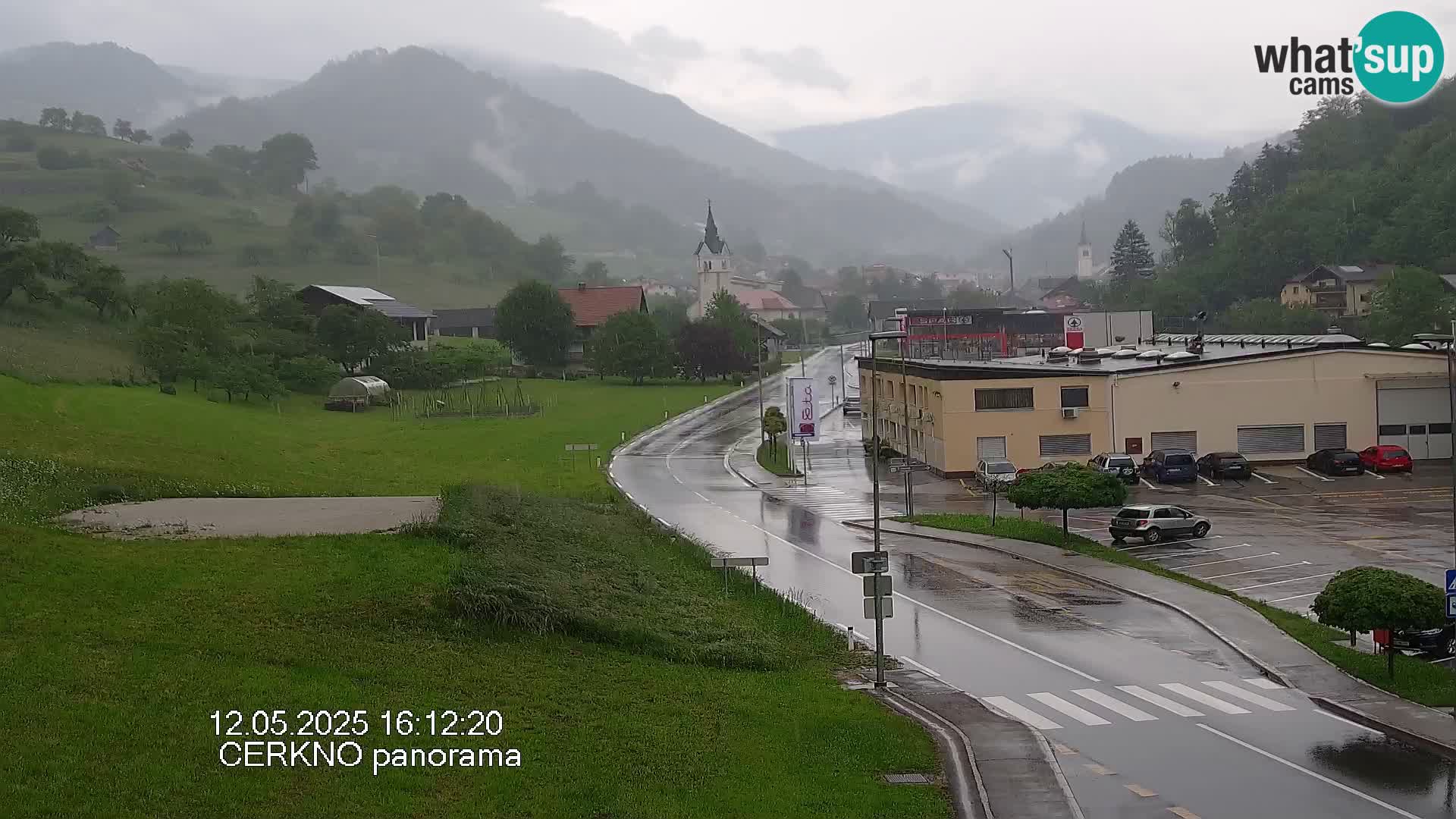 Webcam en direct – Entrée de la ville de Cerkno