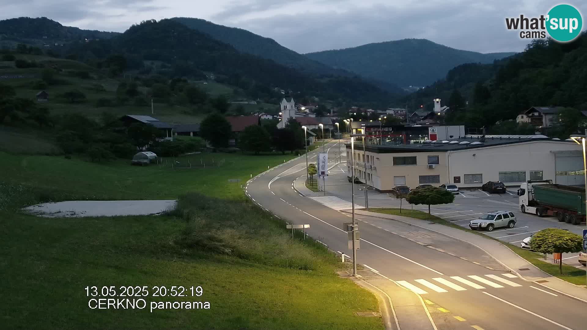 Cerkno entrada a la ciudad Webcam en vivo