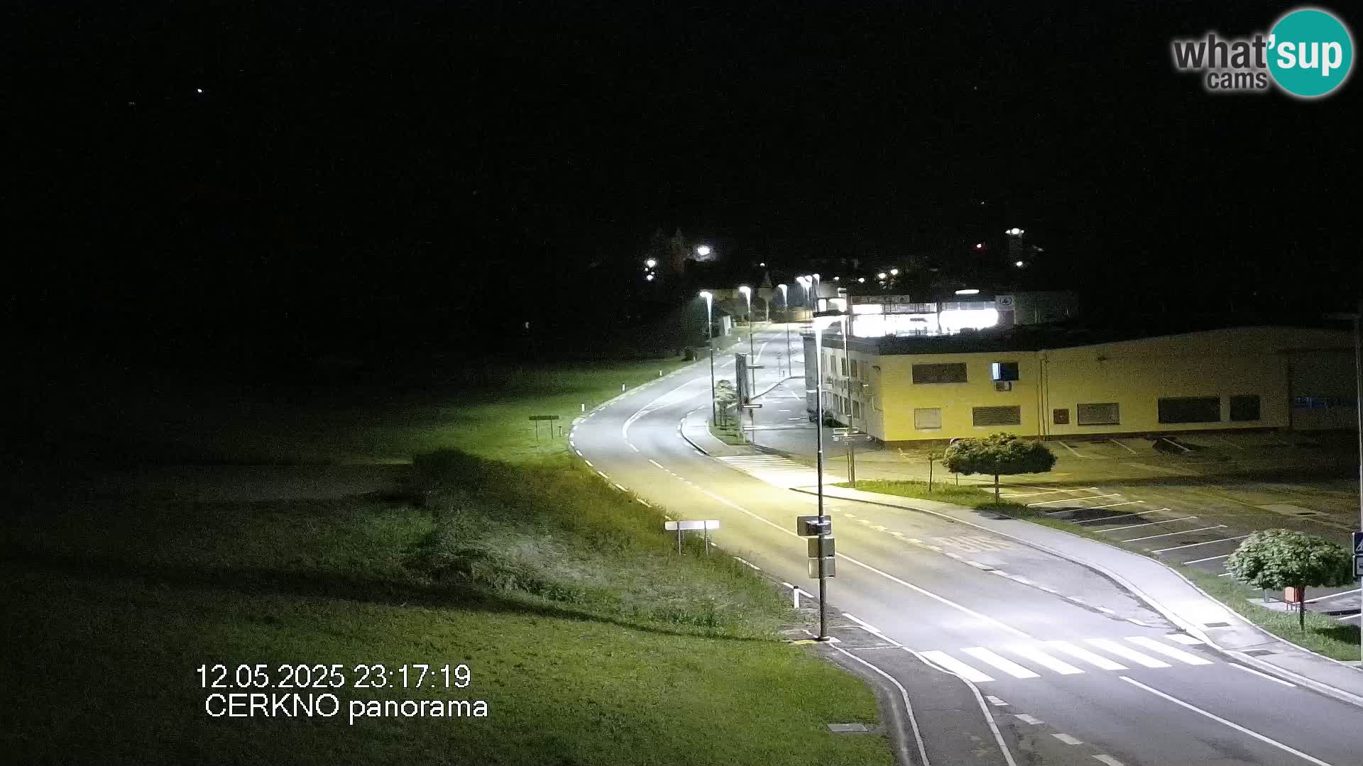 Webcam en direct – Entrée de la ville de Cerkno