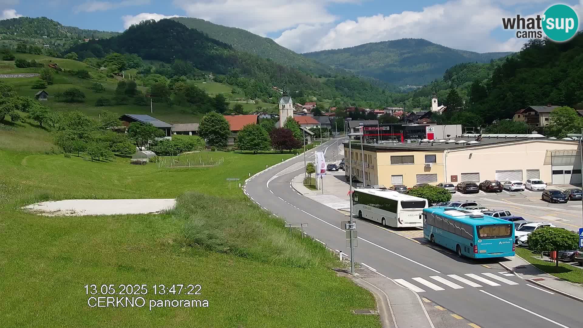 Webcam en direct – Entrée de la ville de Cerkno