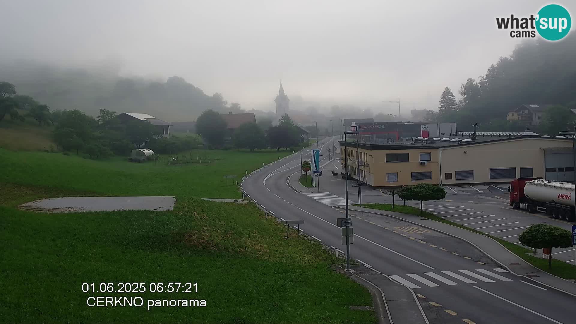 Cerkno entrada a la ciudad Webcam en vivo