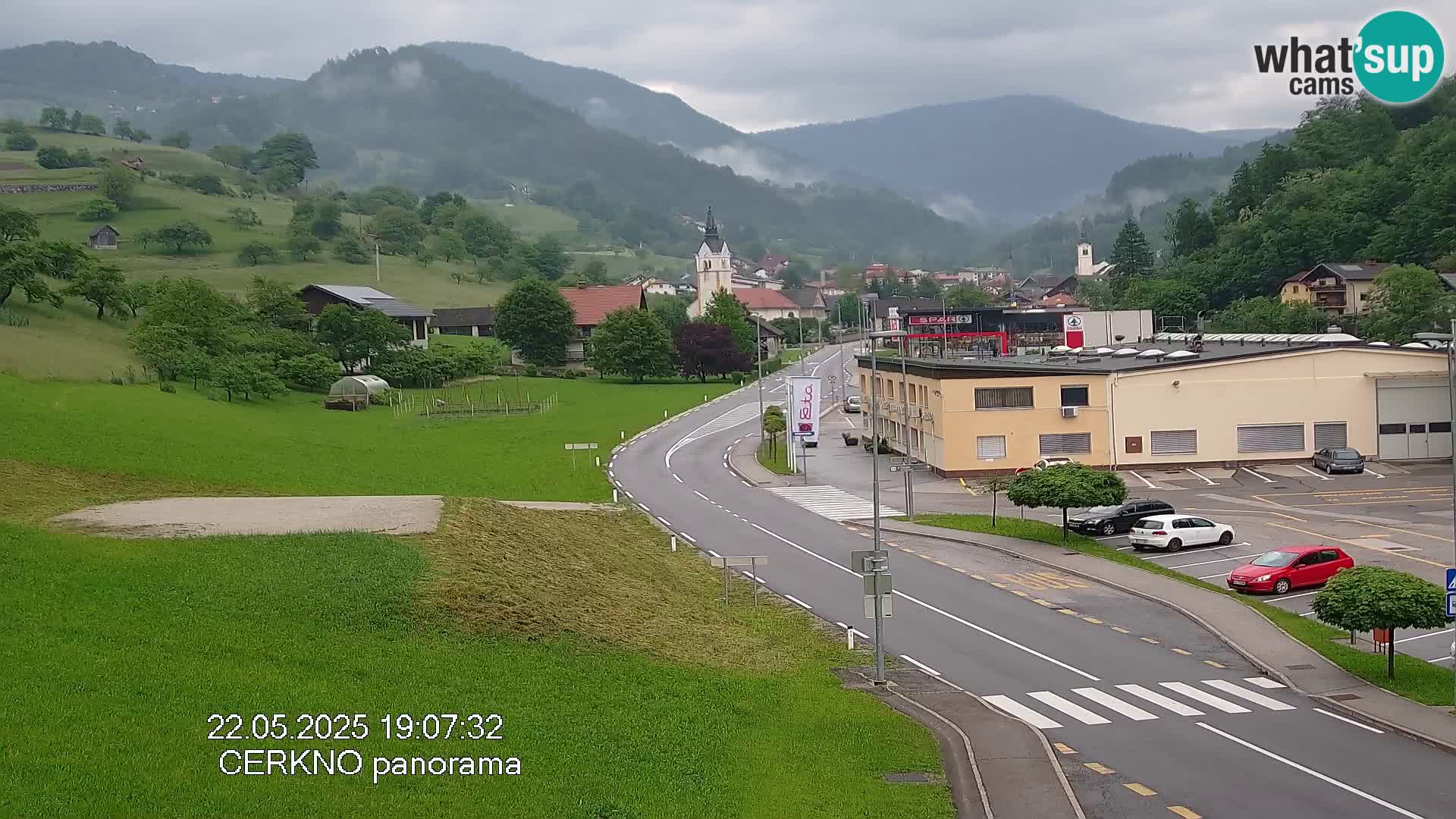 Cerkno entrada a la ciudad Webcam en vivo