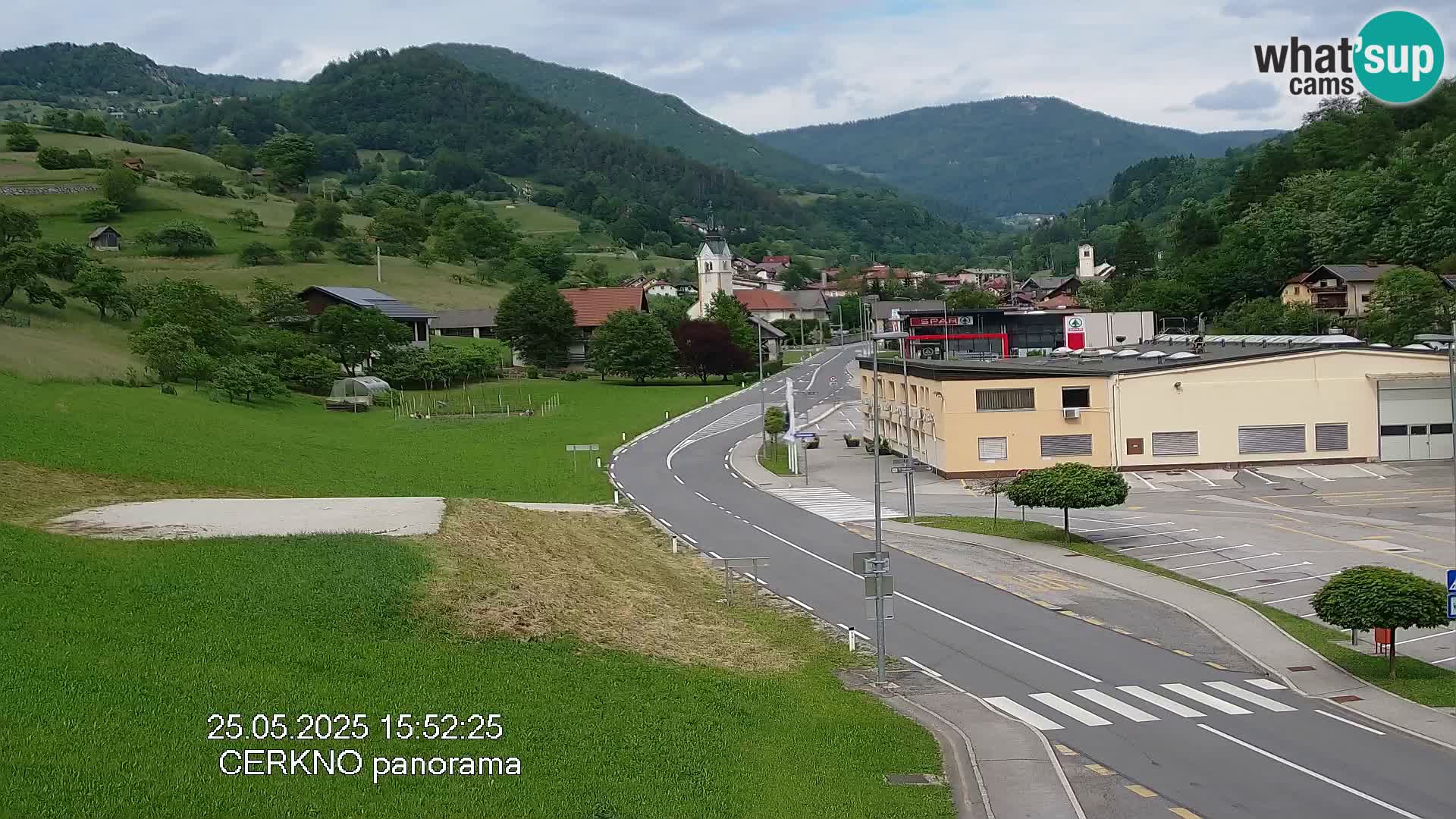 Cerkno entrada a la ciudad Webcam en vivo