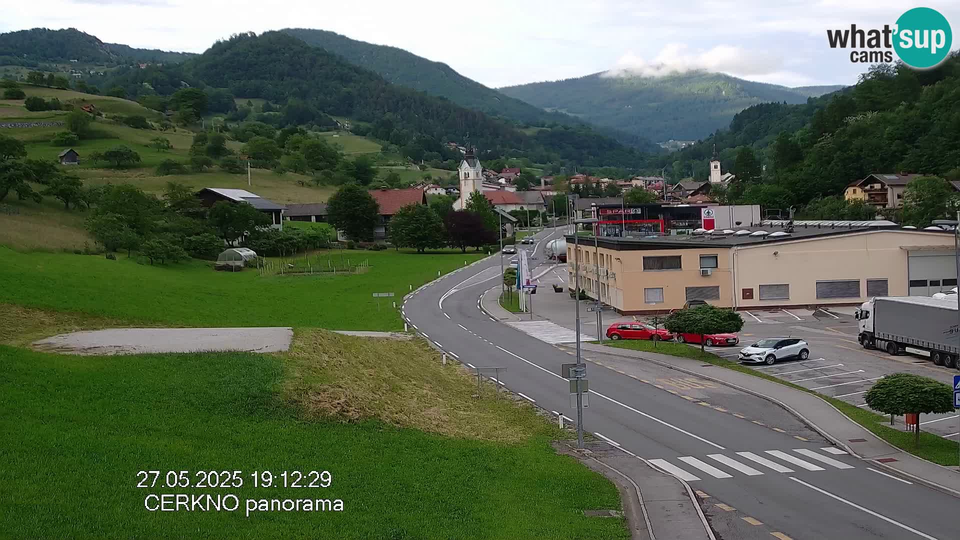 Cerkno entrada a la ciudad Webcam en vivo