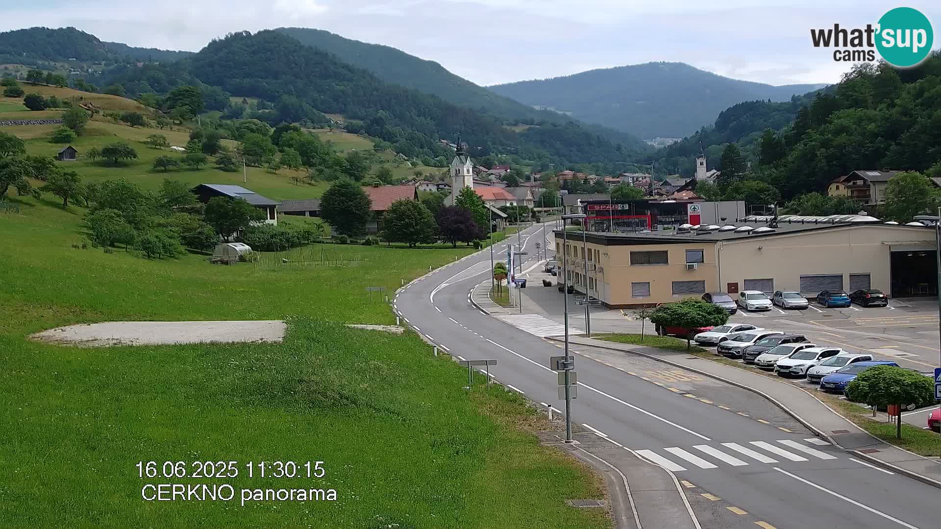 Webcam en direct – Entrée de la ville de Cerkno