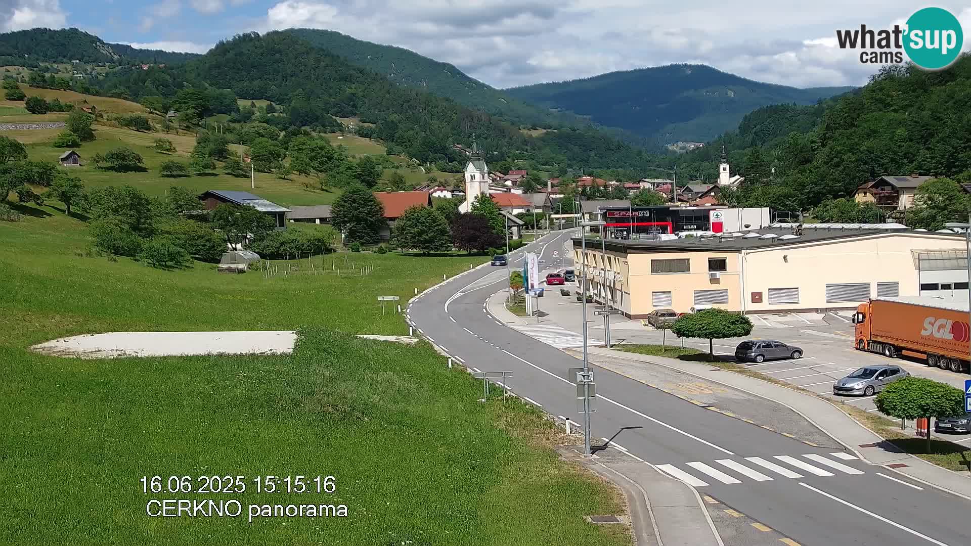 Cerkno entrada a la ciudad Webcam en vivo