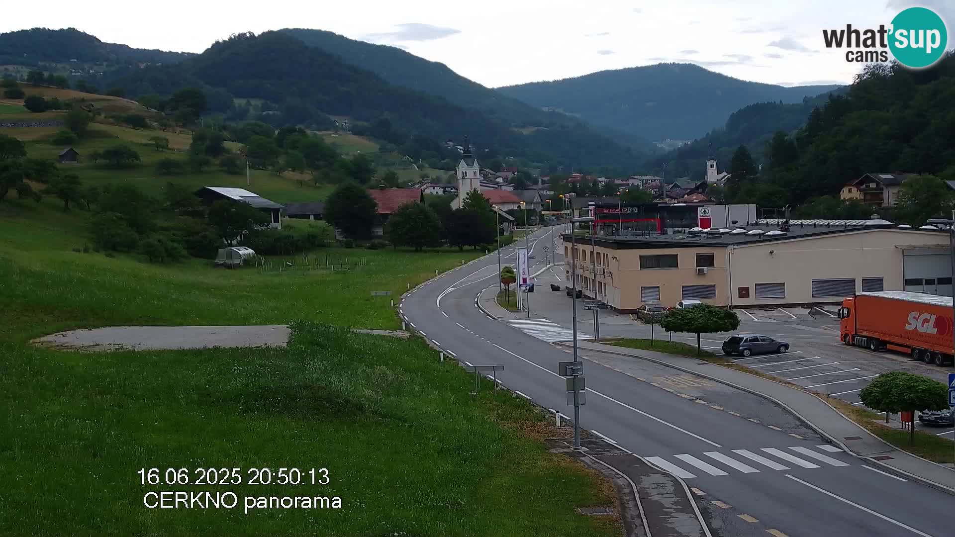 Cerkno entrada a la ciudad Webcam en vivo