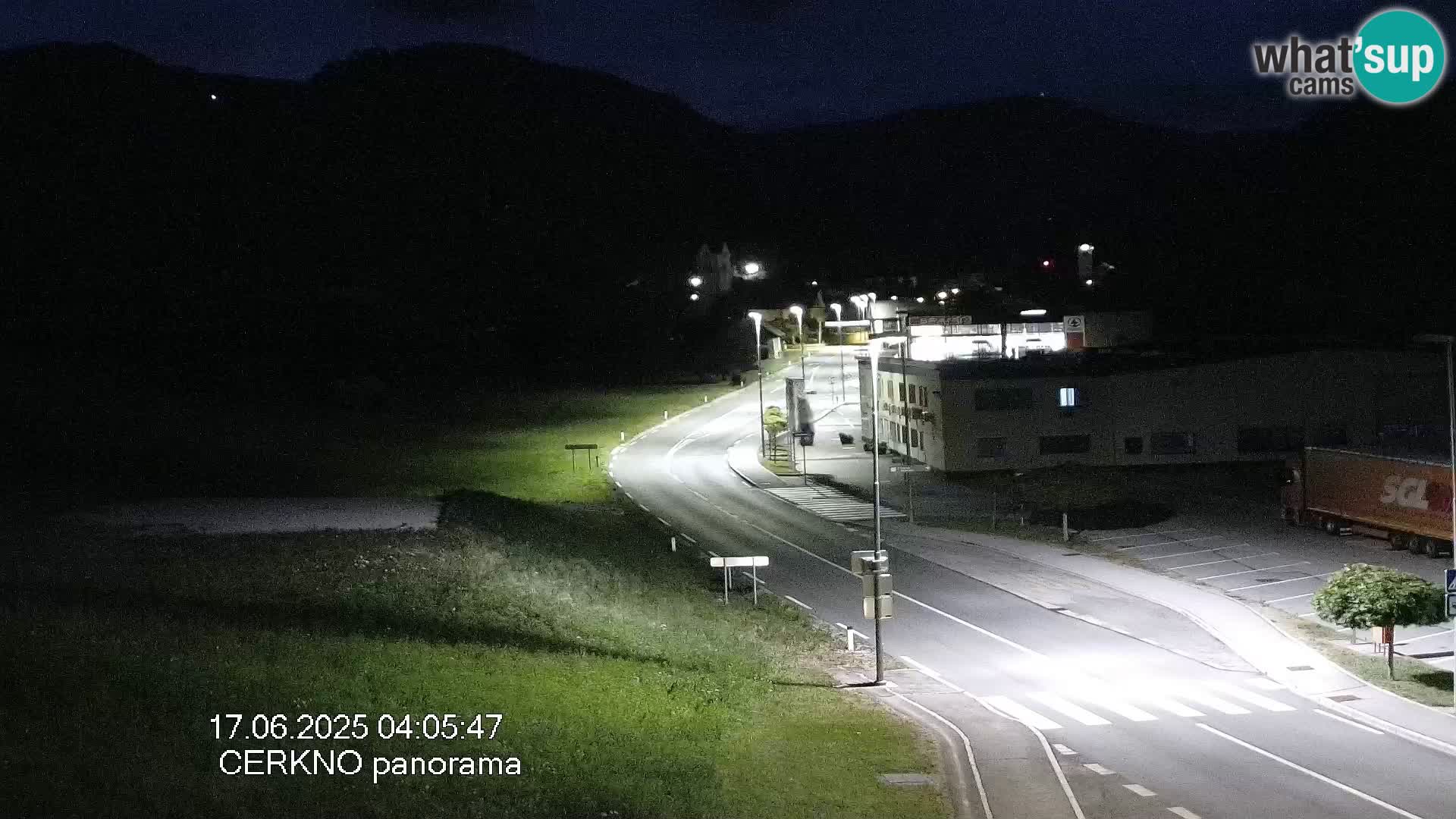 Webcam en direct – Entrée de la ville de Cerkno