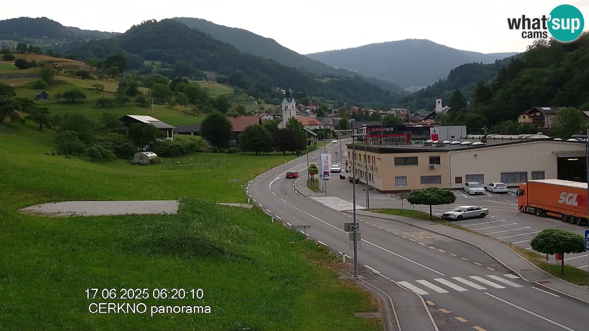 Cerkno entrada a la ciudad Webcam en vivo