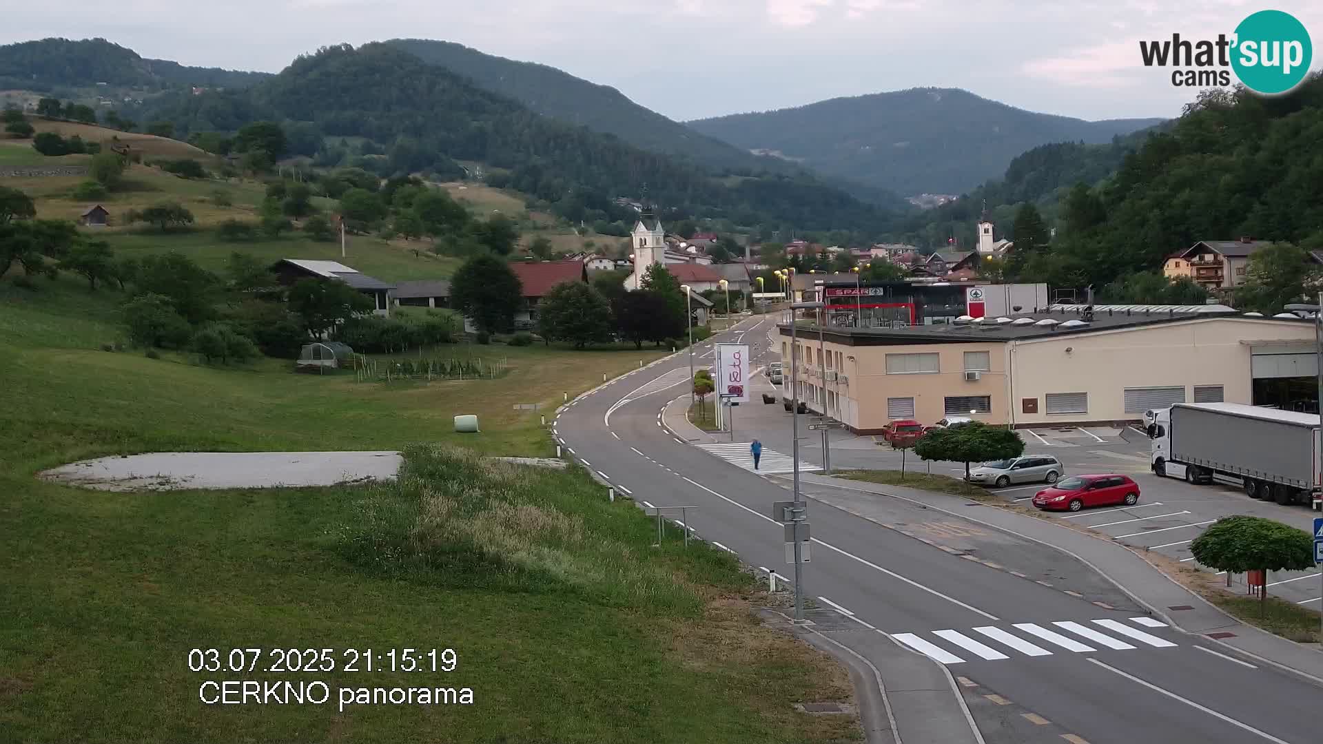 Webcam en direct – Entrée de la ville de Cerkno