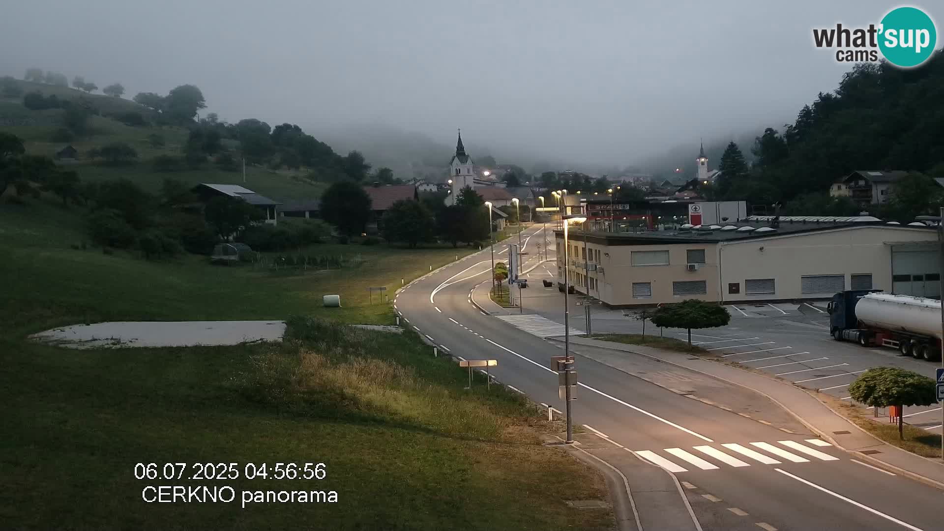 Cerkno entrada a la ciudad Webcam en vivo