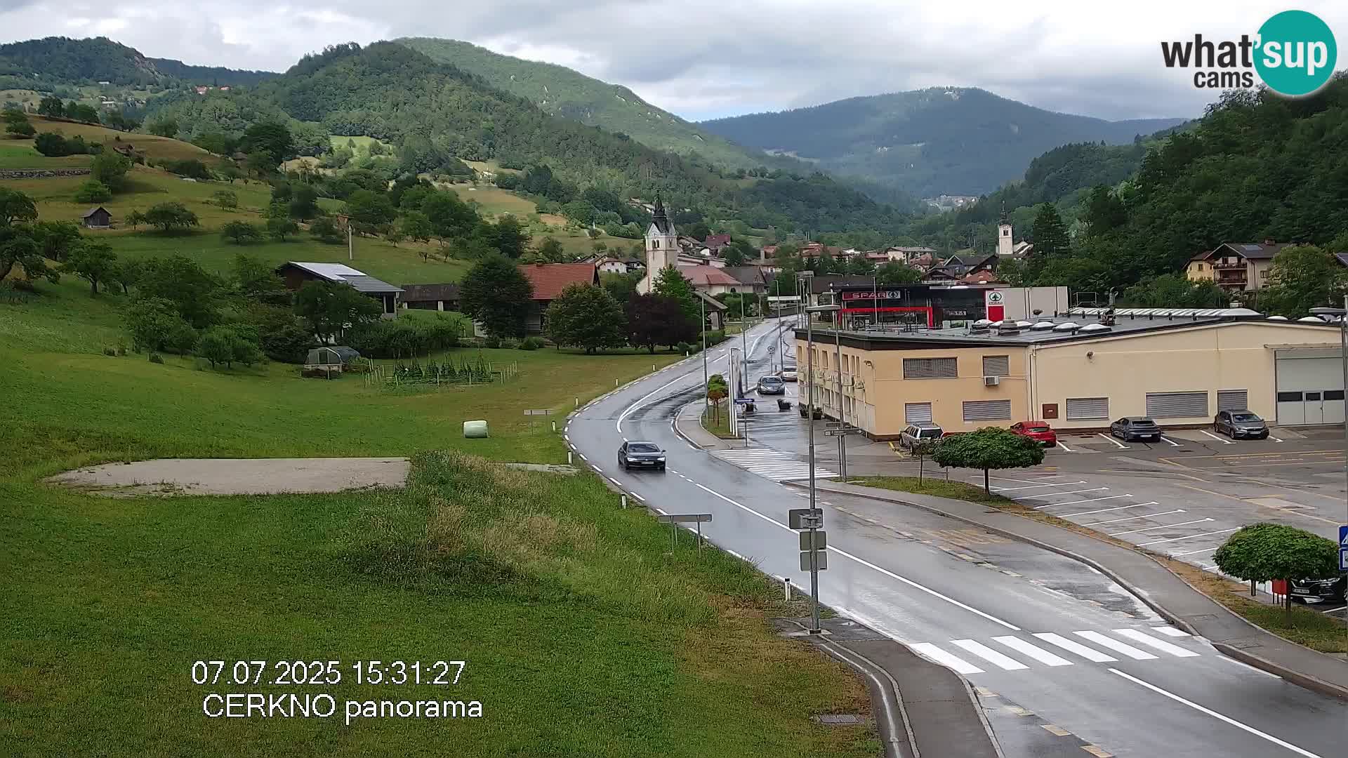 Cerkno entrada a la ciudad Webcam en vivo