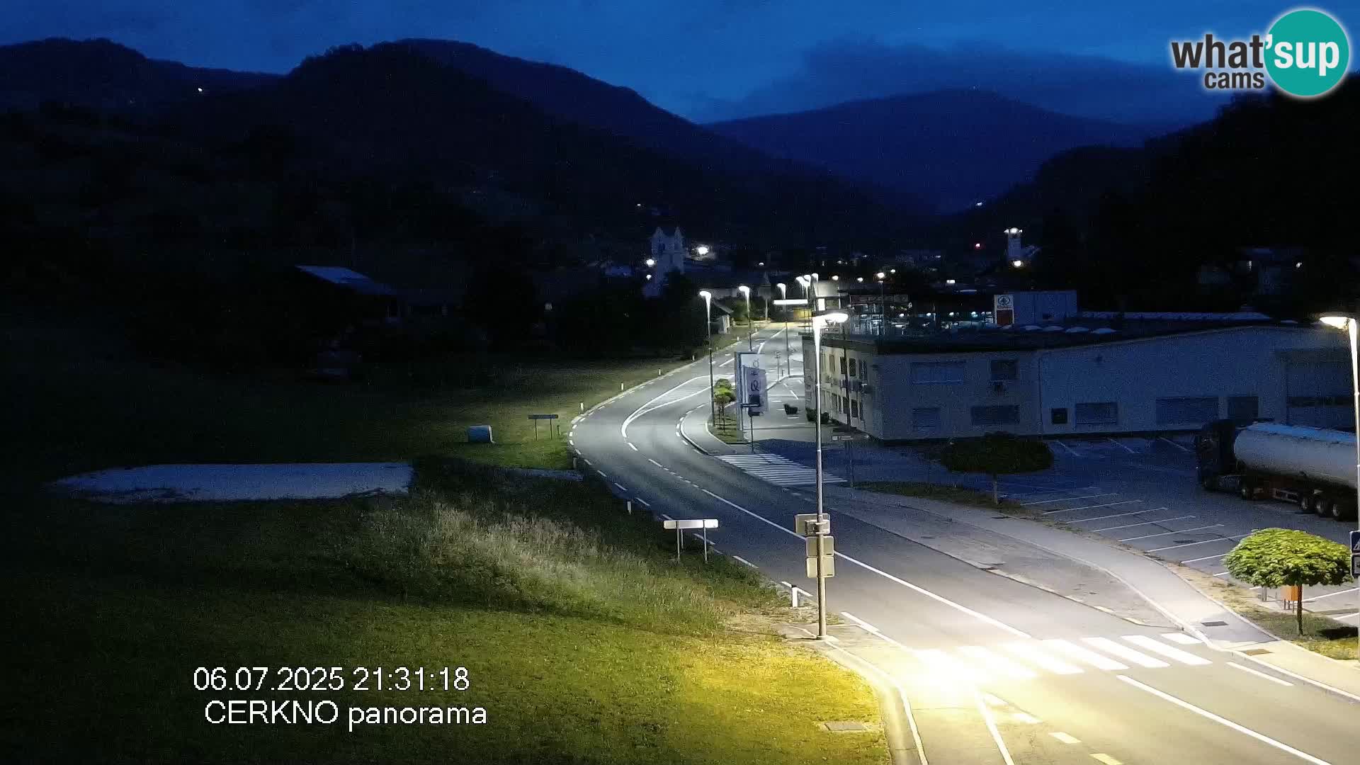 Webcam en direct – Entrée de la ville de Cerkno