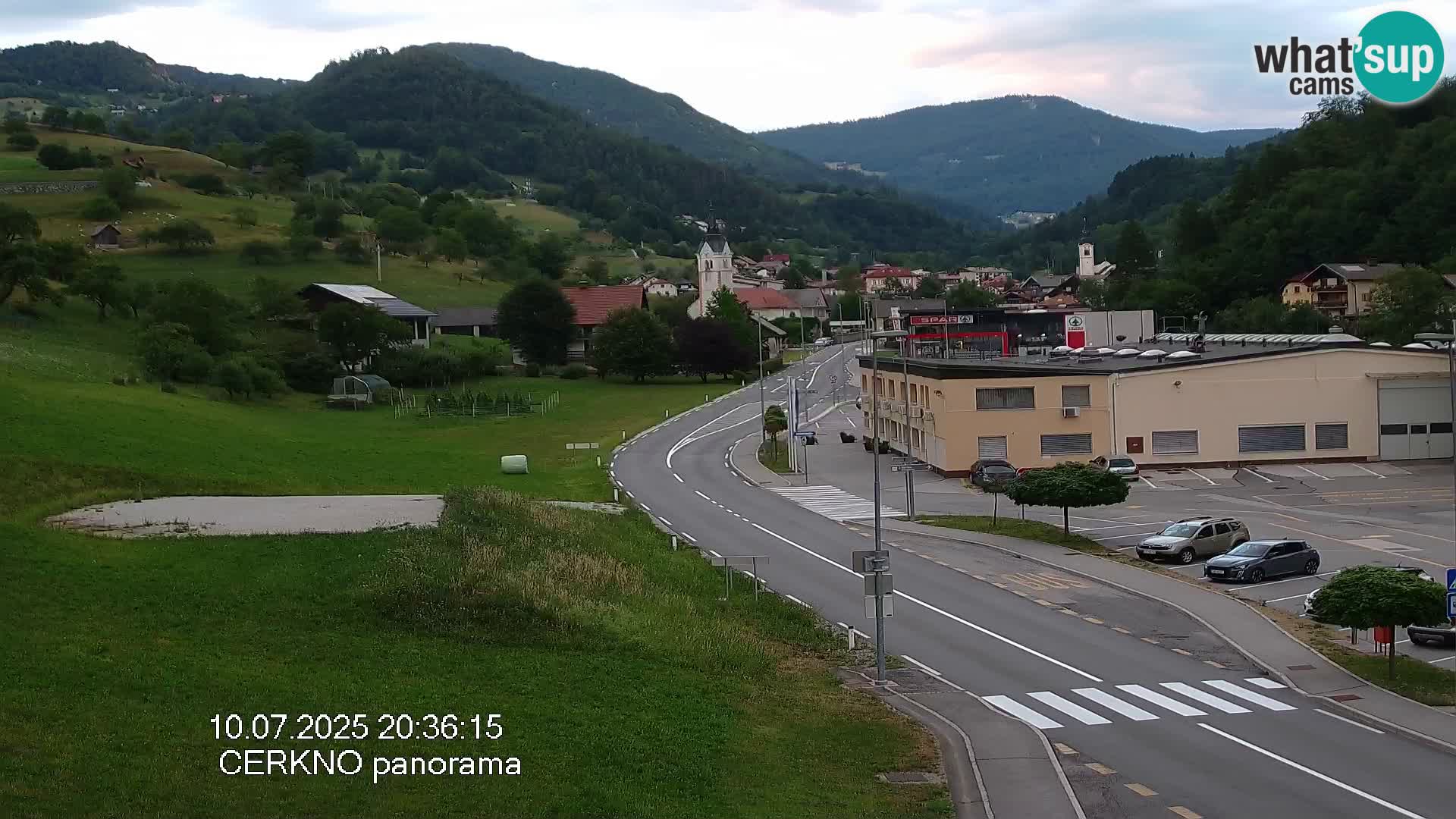 Webcam en direct – Entrée de la ville de Cerkno
