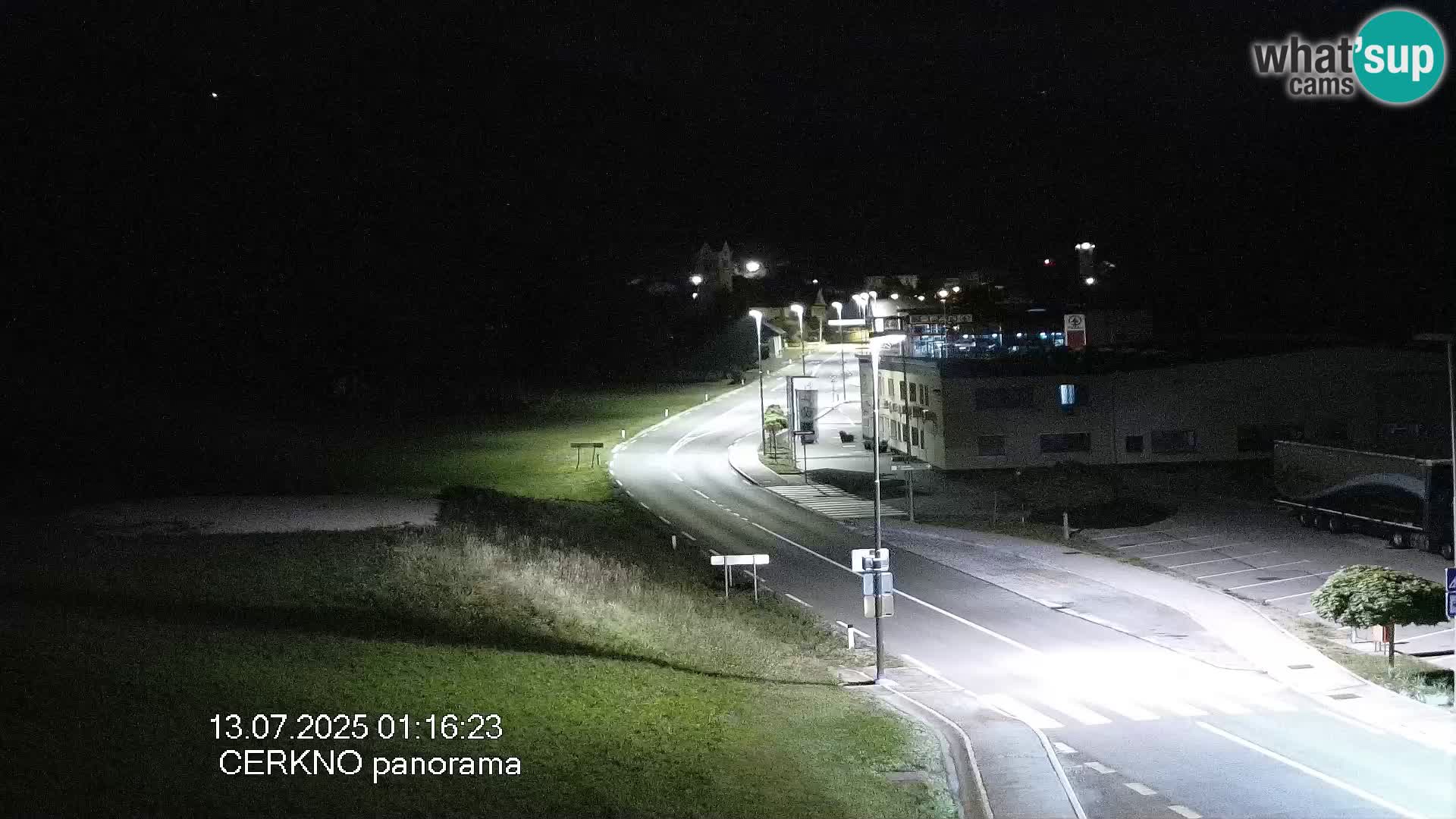 Webcam en direct – Entrée de la ville de Cerkno