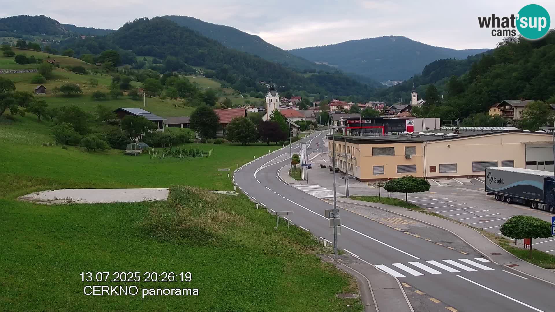 Cerkno entrada a la ciudad Webcam en vivo
