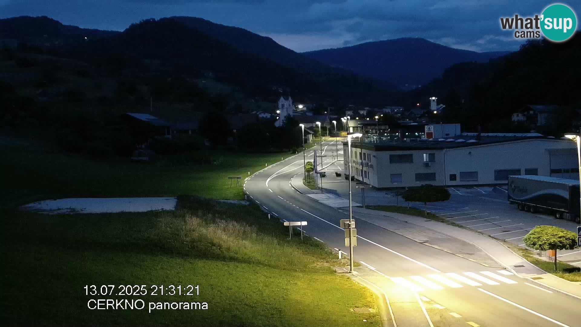 Cerkno entrada a la ciudad Webcam en vivo