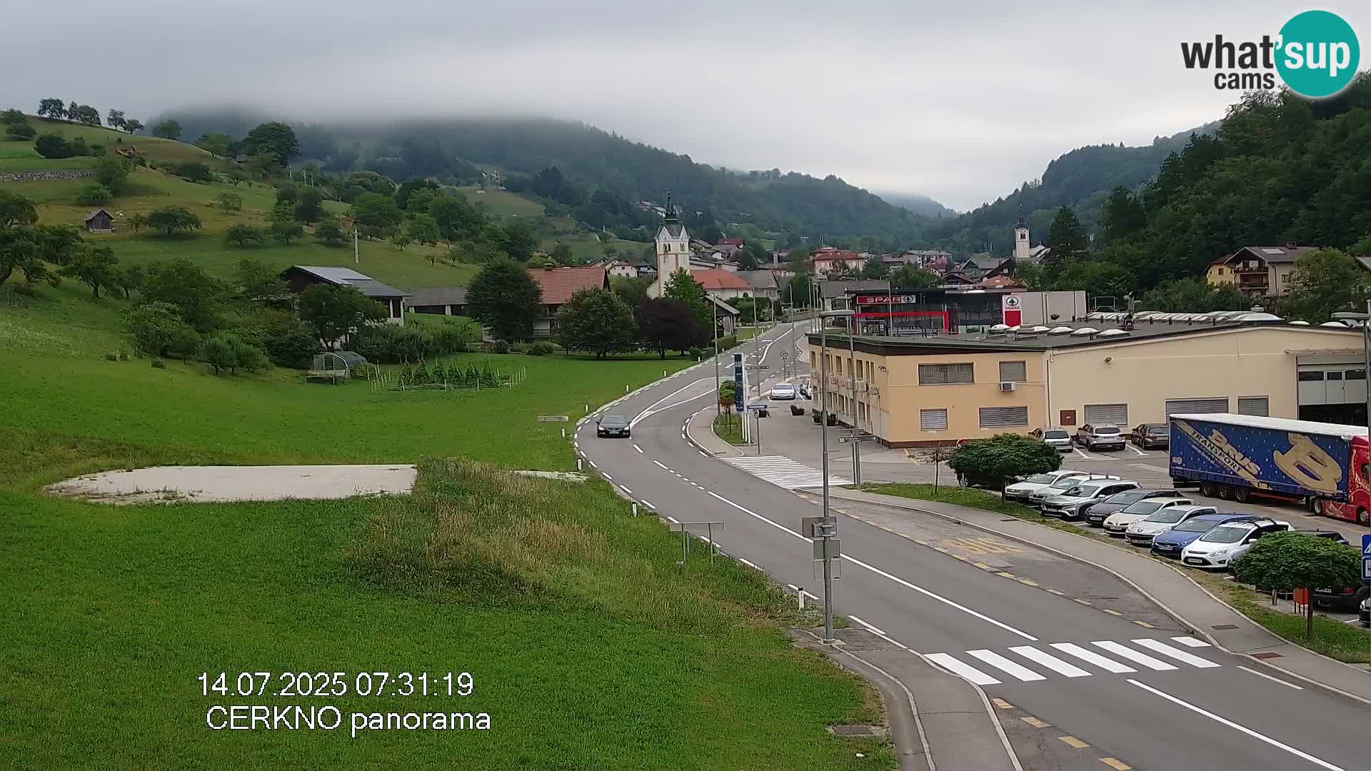 Cerkno entrada a la ciudad Webcam en vivo