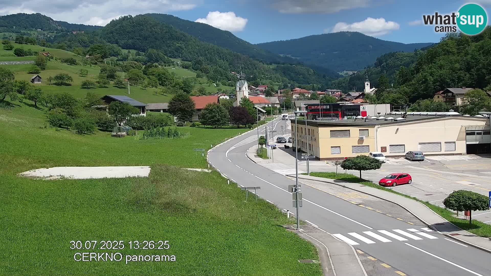 Webcam en direct – Entrée de la ville de Cerkno