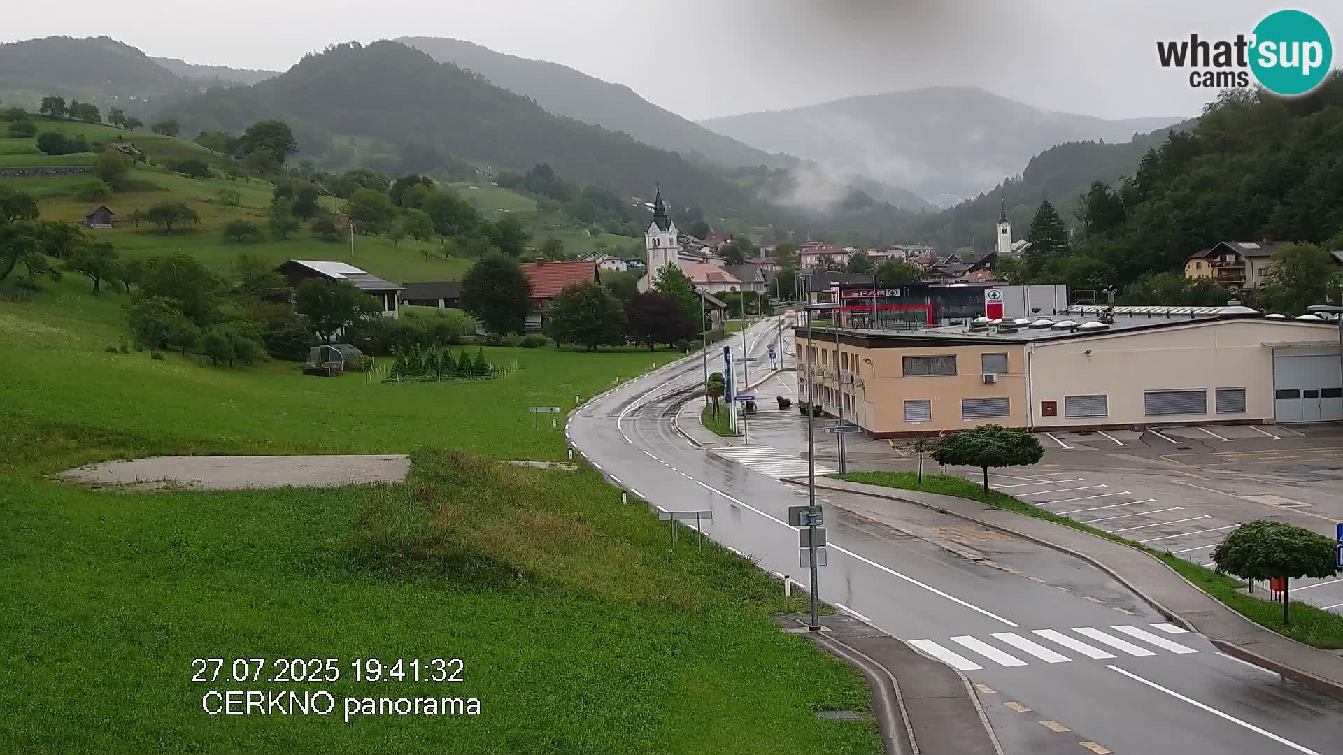 Cerkno entrada a la ciudad Webcam en vivo