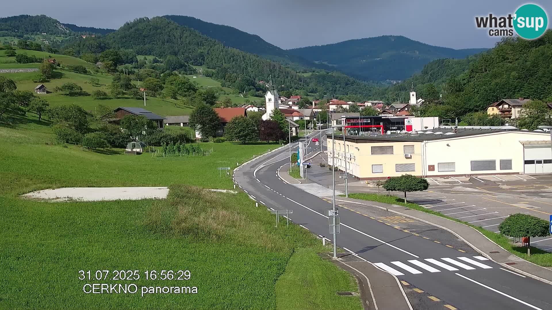 Webcam en direct – Entrée de la ville de Cerkno