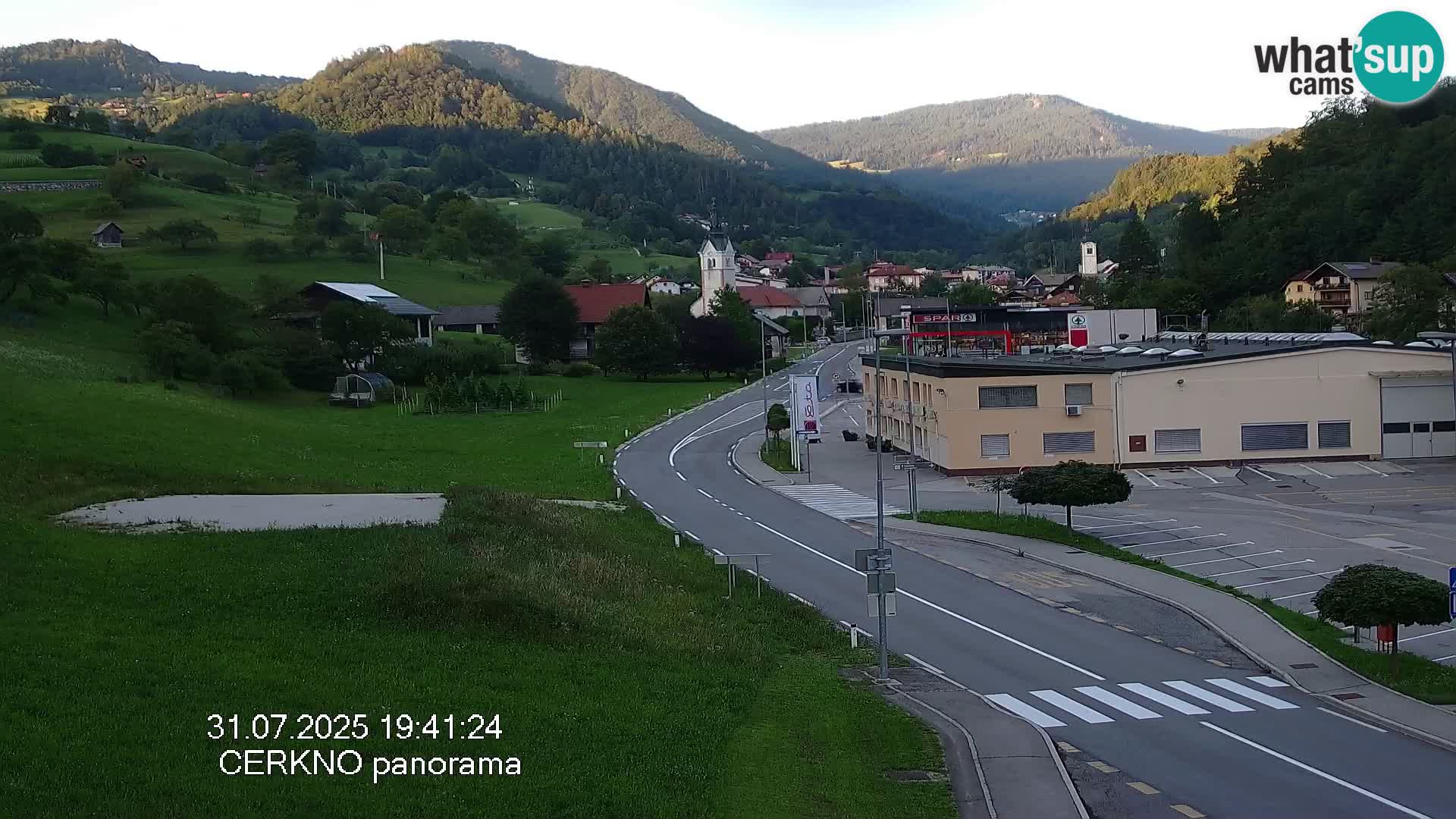 Cerkno entrada a la ciudad Webcam en vivo