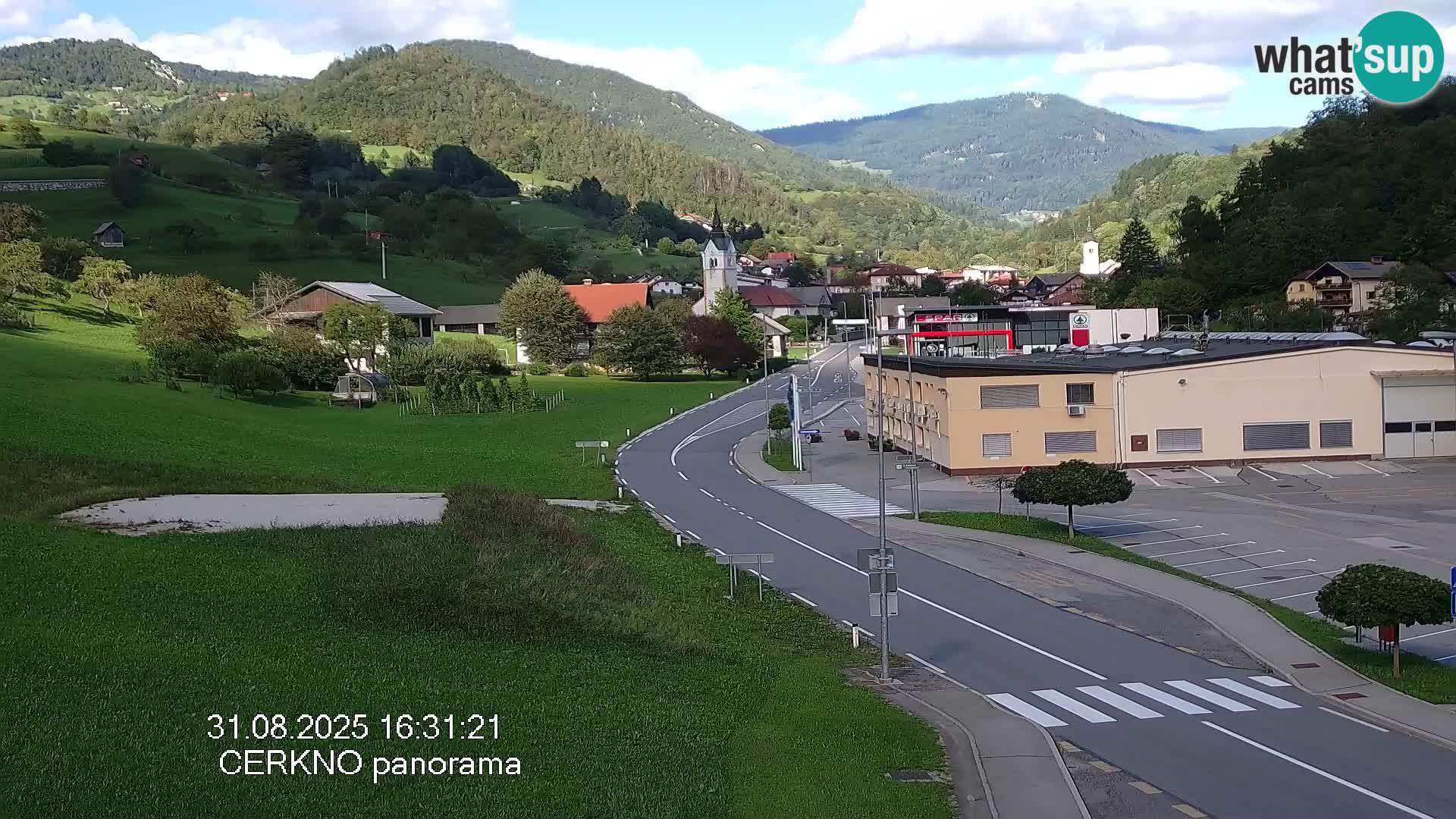 Cerkno entrada a la ciudad Webcam en vivo