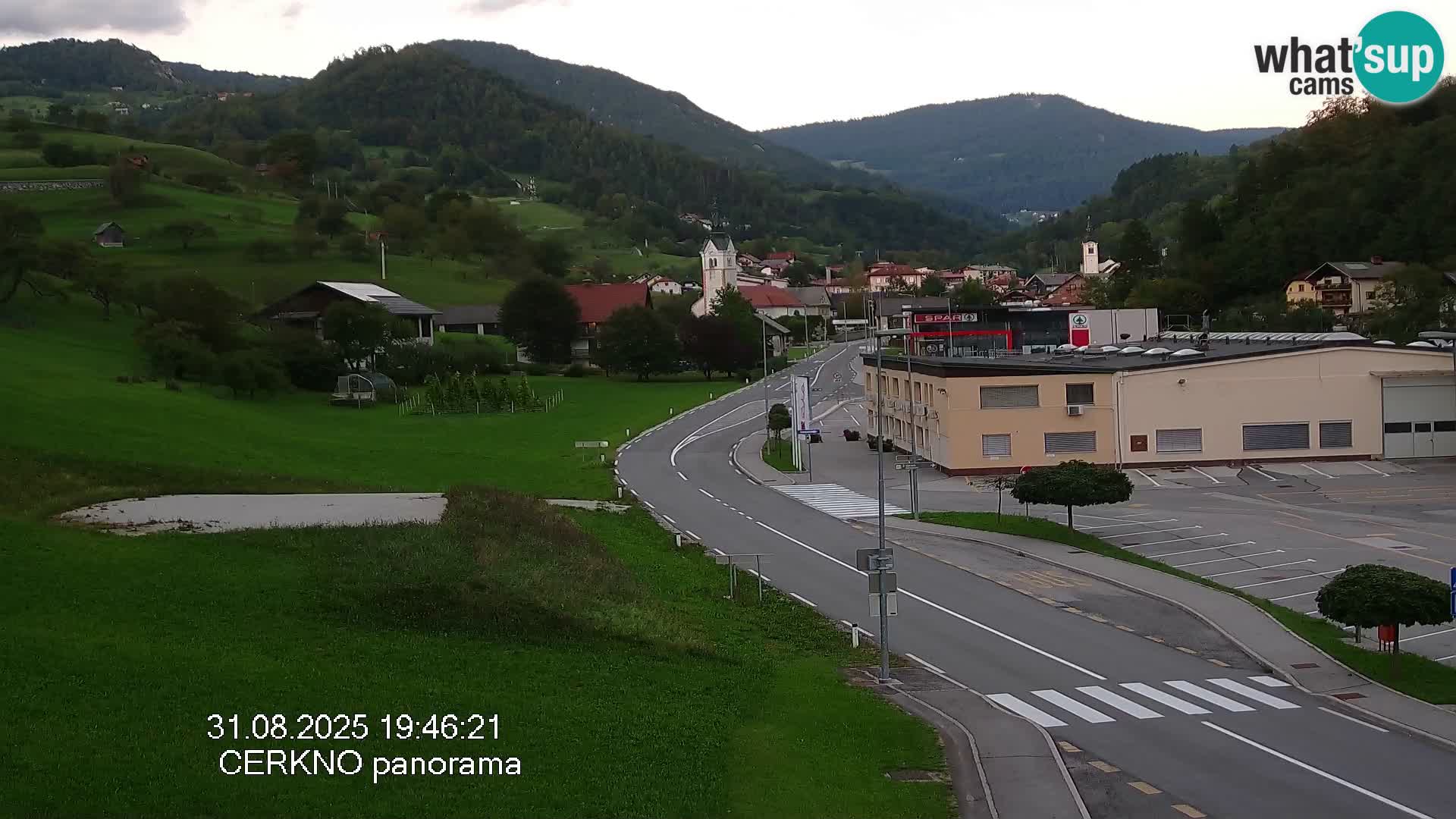 Cerkno entrada a la ciudad Webcam en vivo