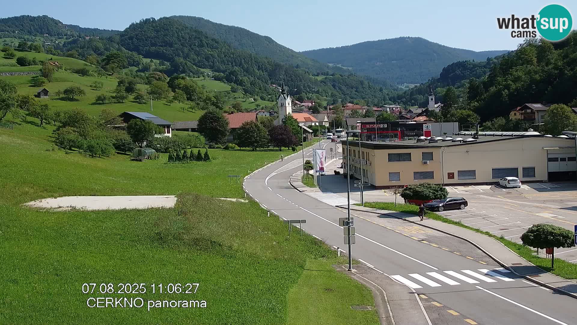 Webcam en direct – Entrée de la ville de Cerkno